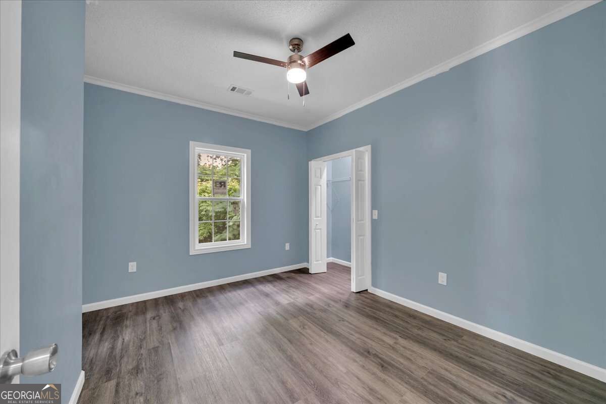 104 Robinson Street Property Photo 24