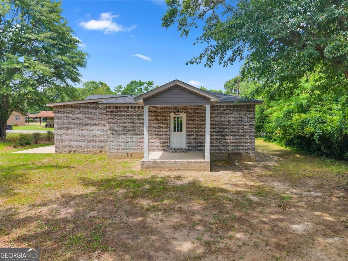 104 Robinson Street Property Photo 33