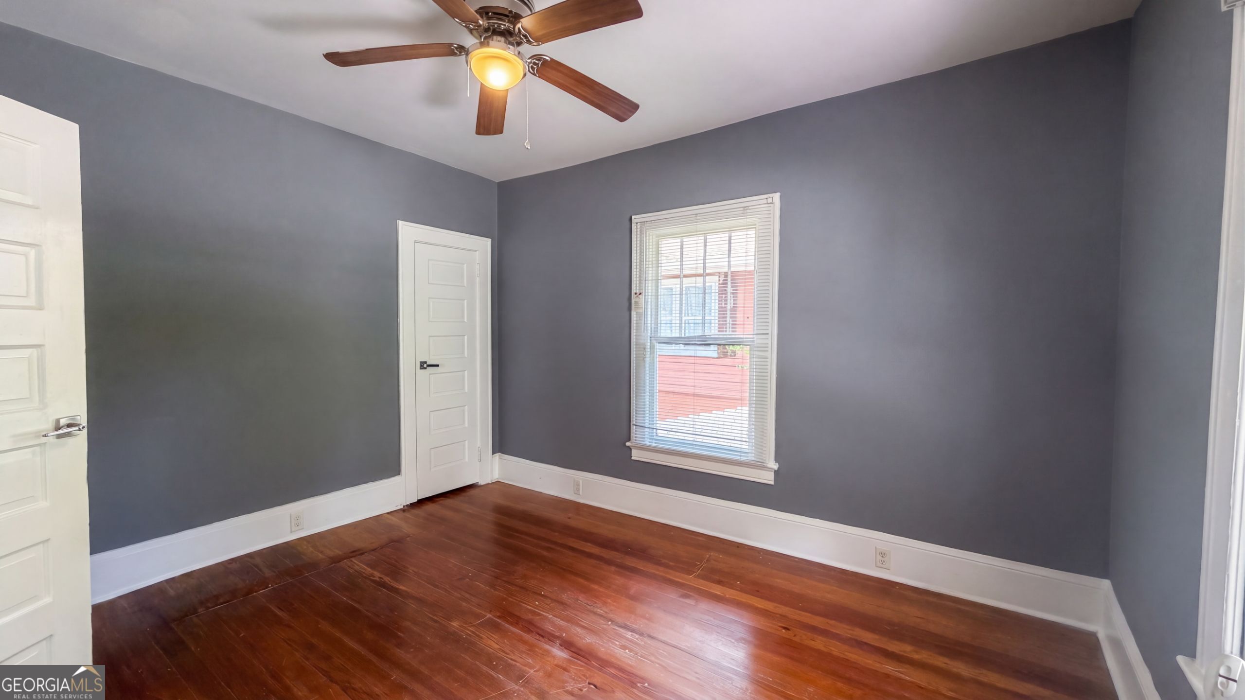 1411 Fulton Avenue Property Photo 4