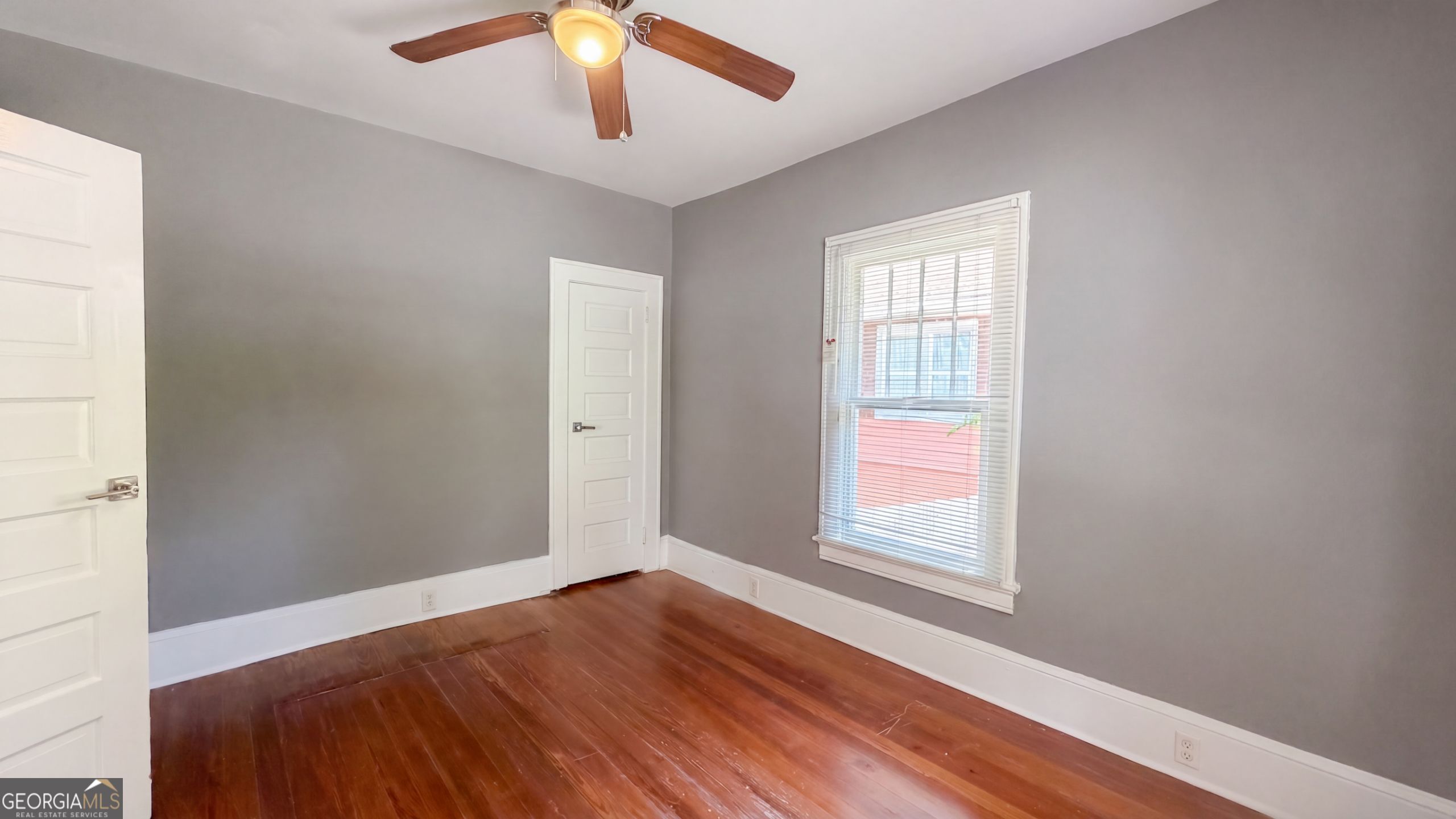 1411 Fulton Avenue Property Photo 10
