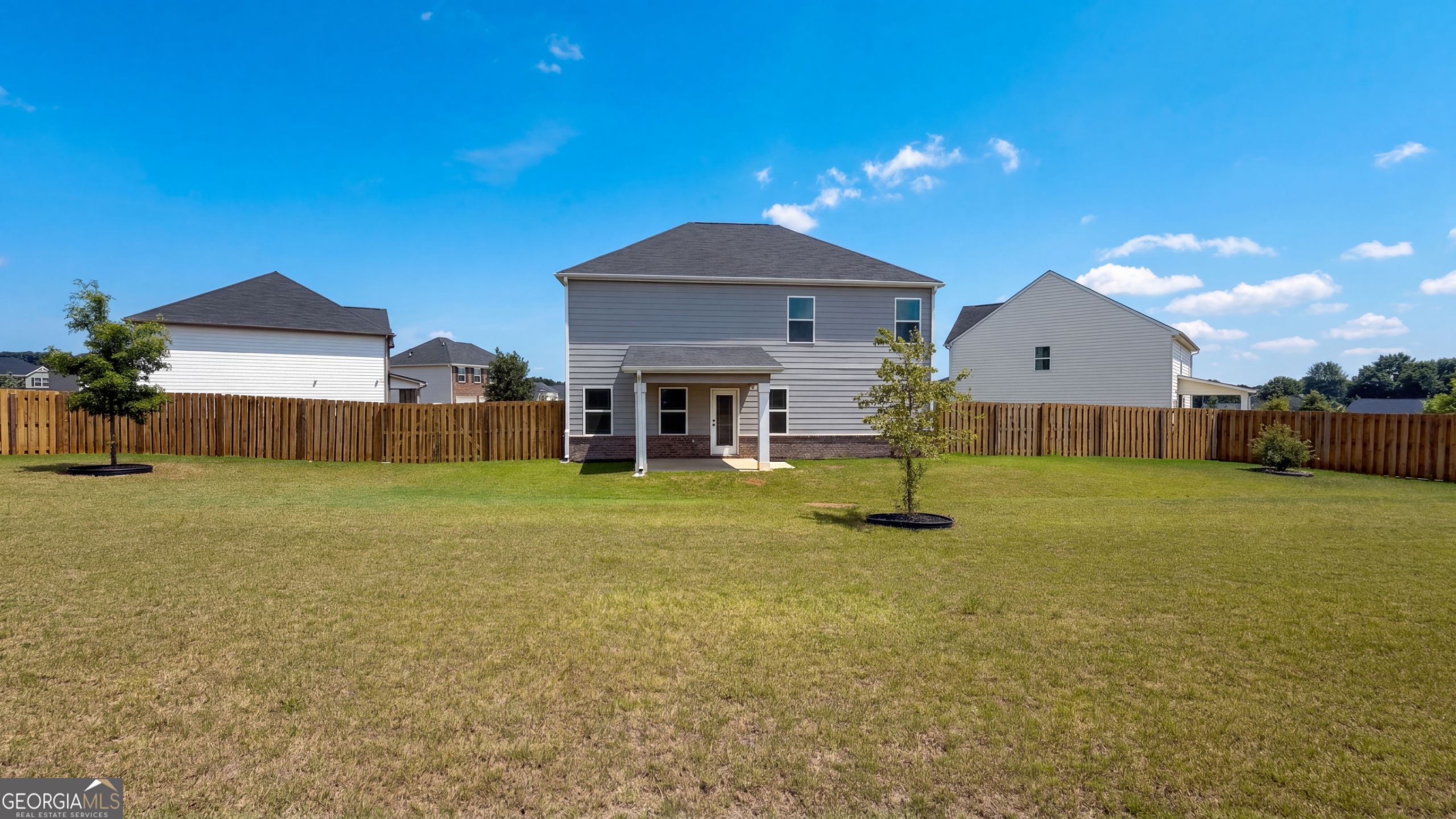 800 Maduro Way Property Photo 5