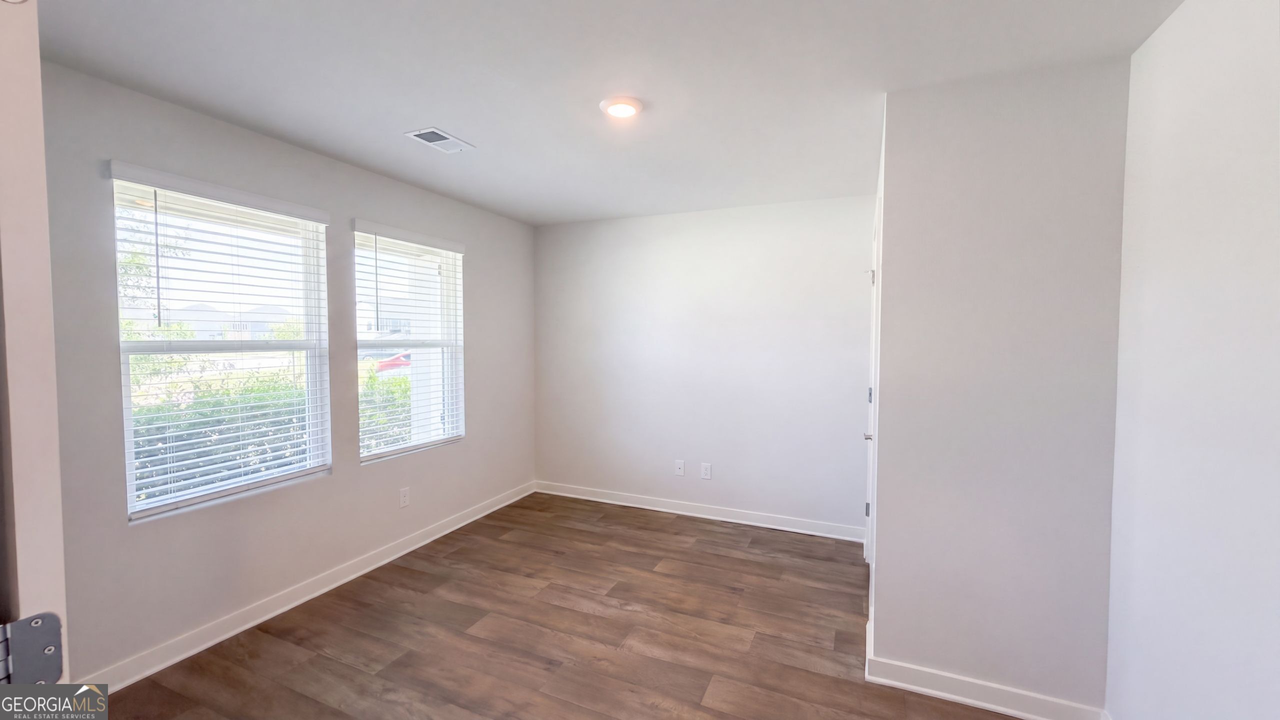 800 Maduro Way Property Photo 19