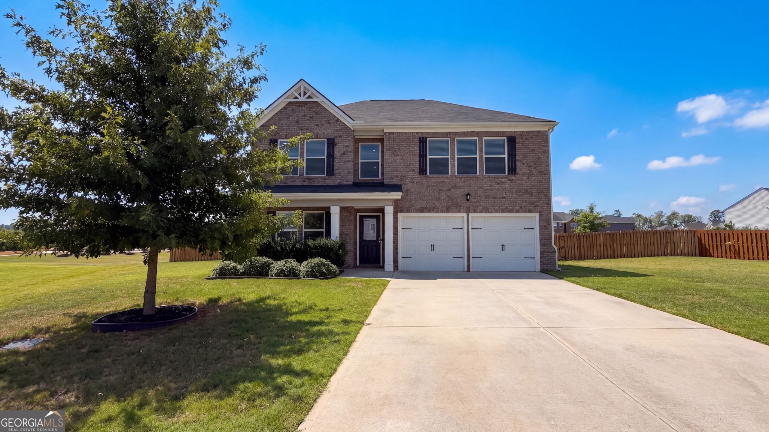 800 Maduro Way Property Photo 32