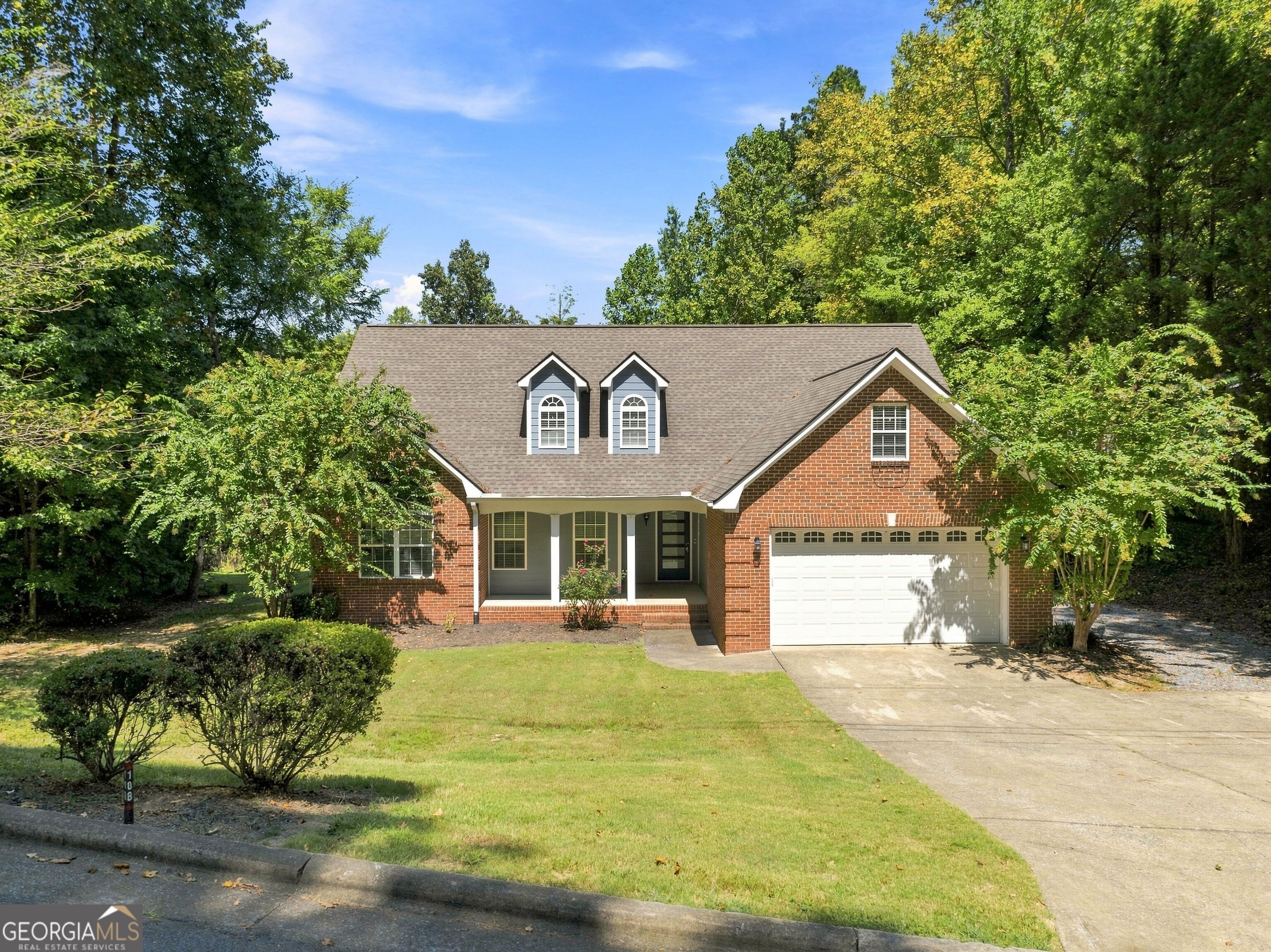 108 Thornwood Drive Sw Property Photo 1