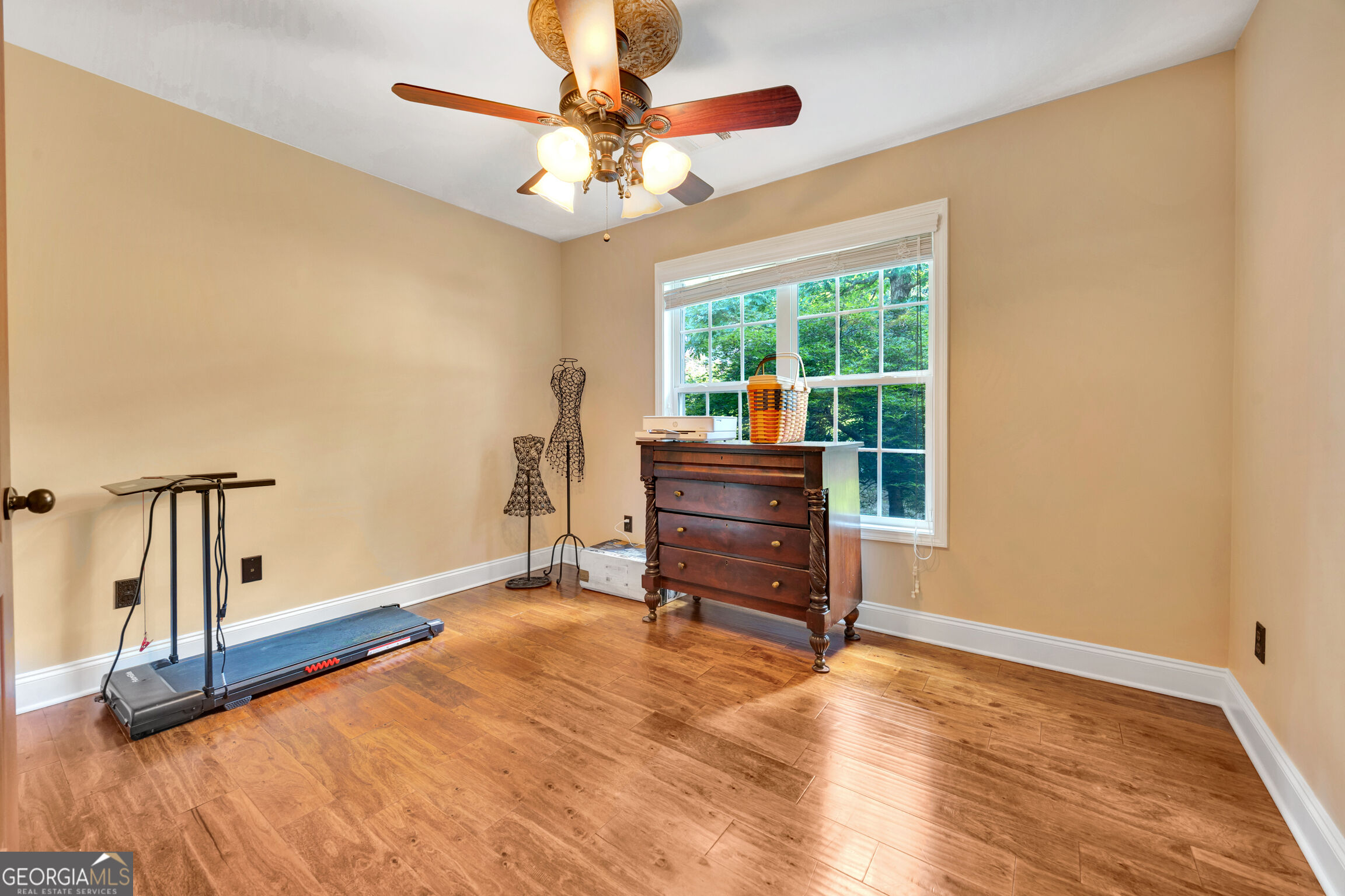 40 Woodcrest Avenue Property Photo 20