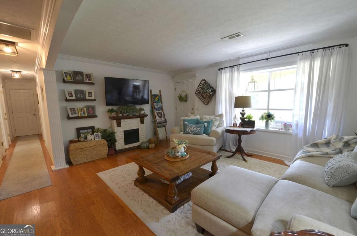 1222 5th Avenue Property Photo 7