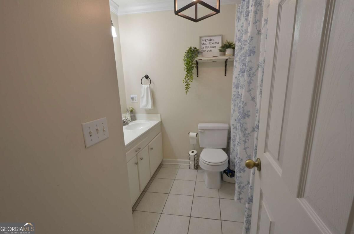 1222 5th Avenue Property Photo 28
