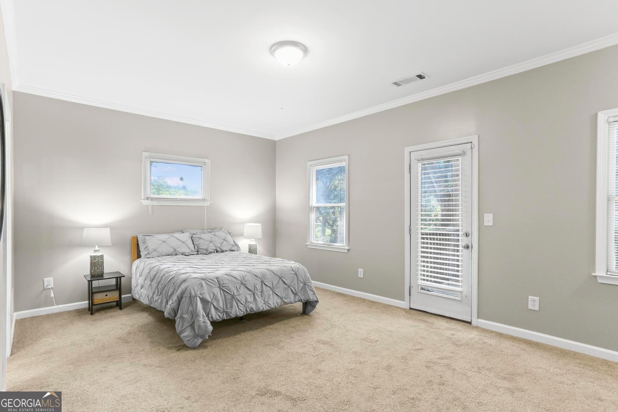 687 Windsor Street Sw Property Photo 18