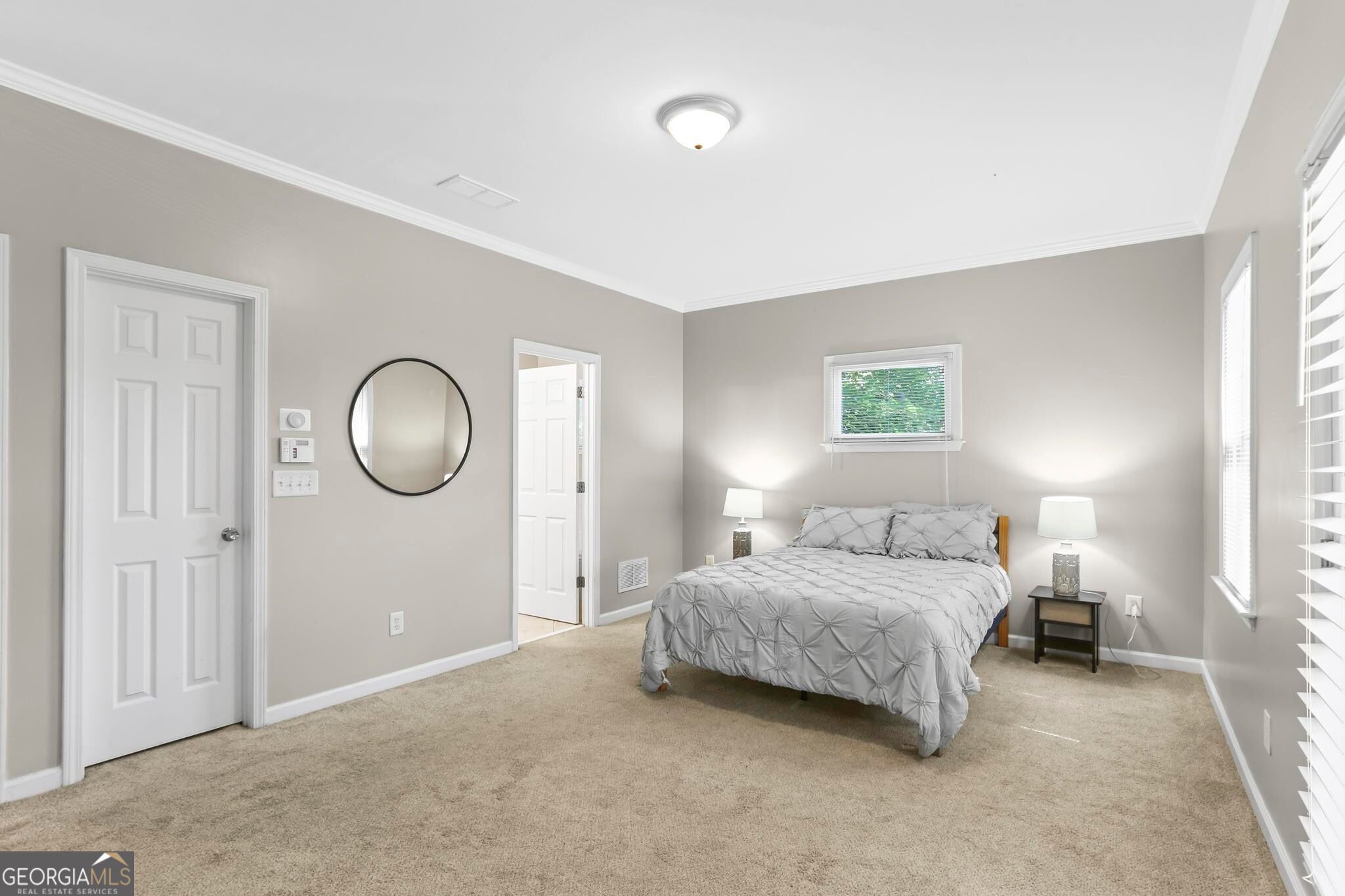 687 Windsor Street Sw Property Photo 19