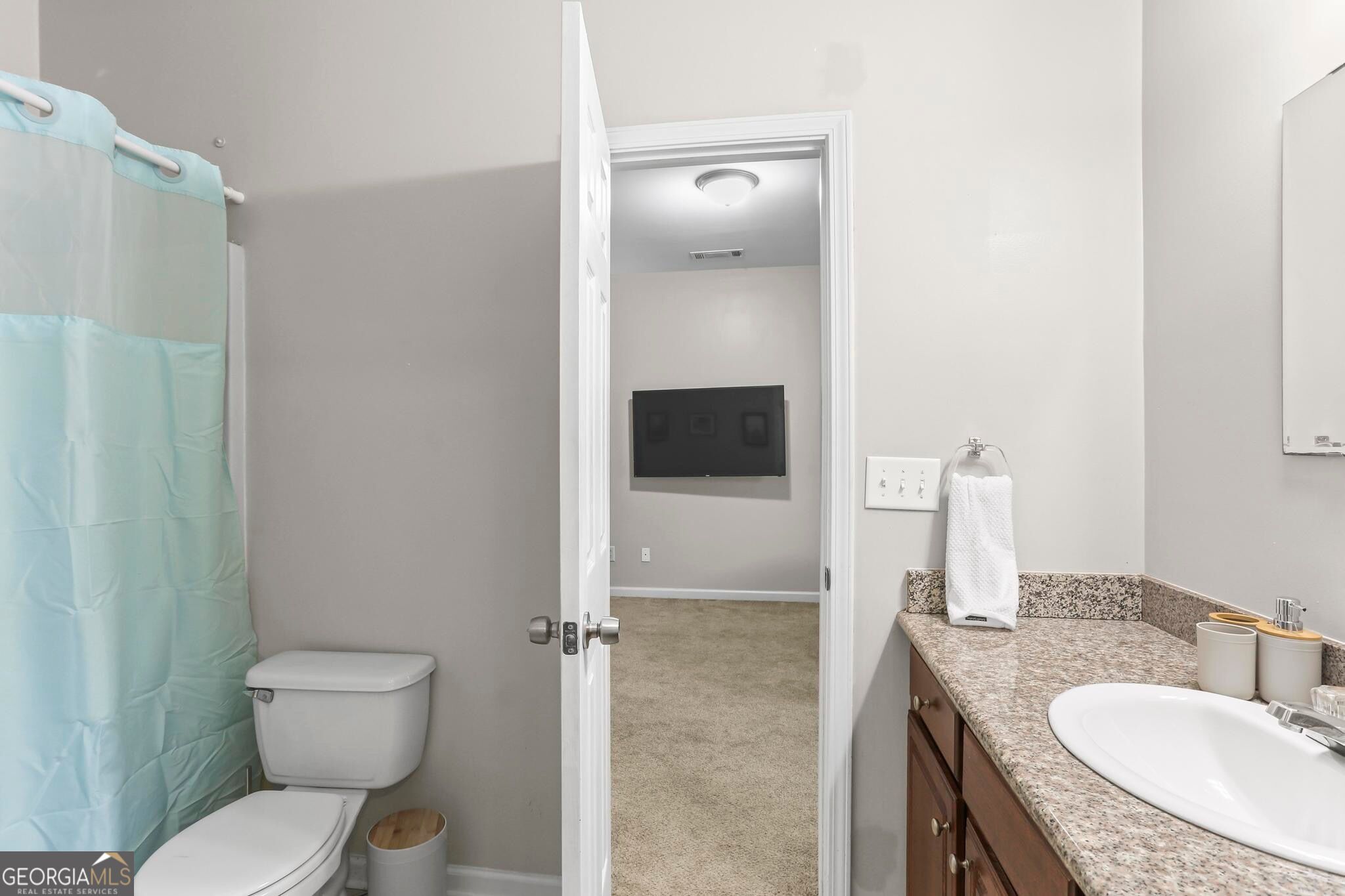 687 Windsor Street Sw Property Photo 27