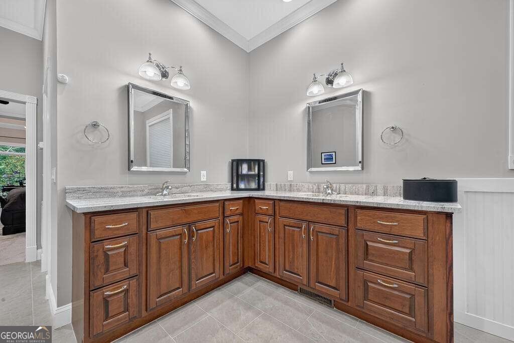 4165 Asheland Cove Drive Property Photo 32