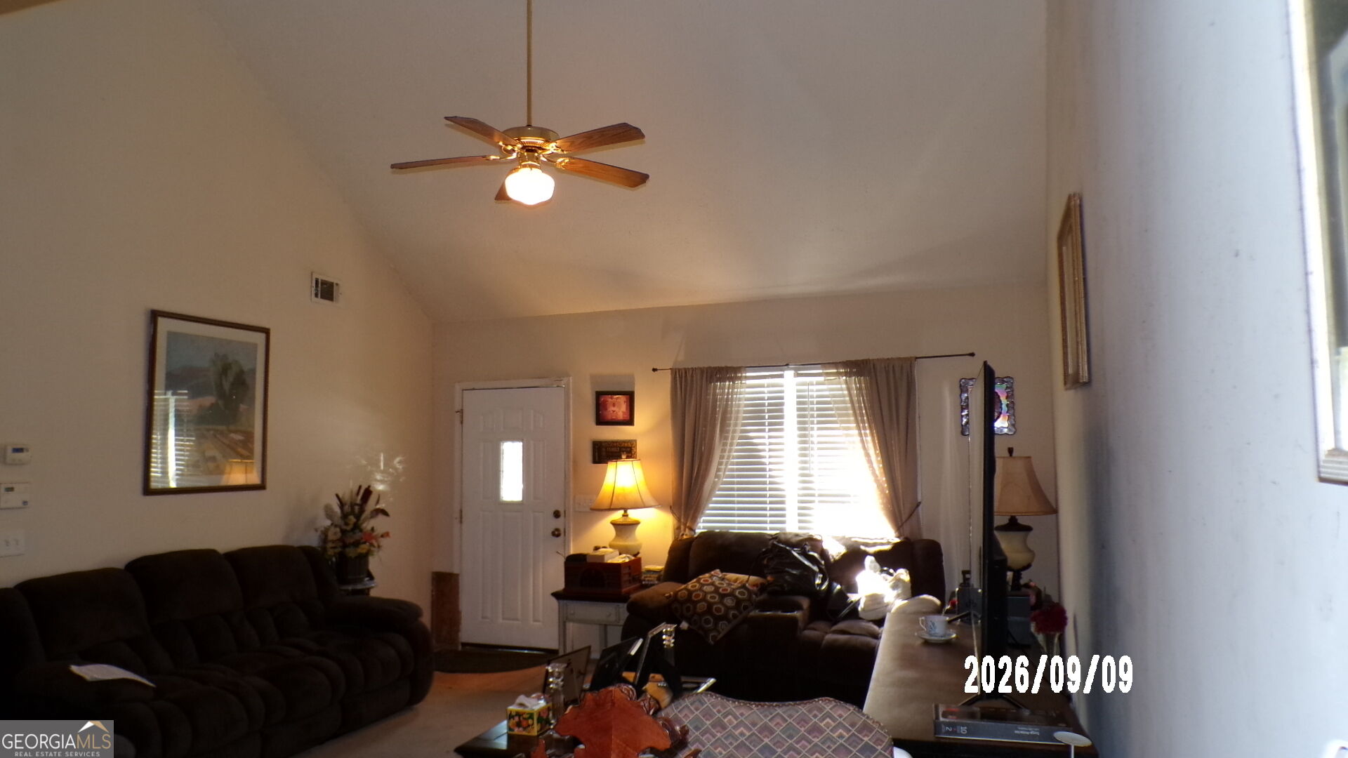 264 Griffith Street Property Photo 2