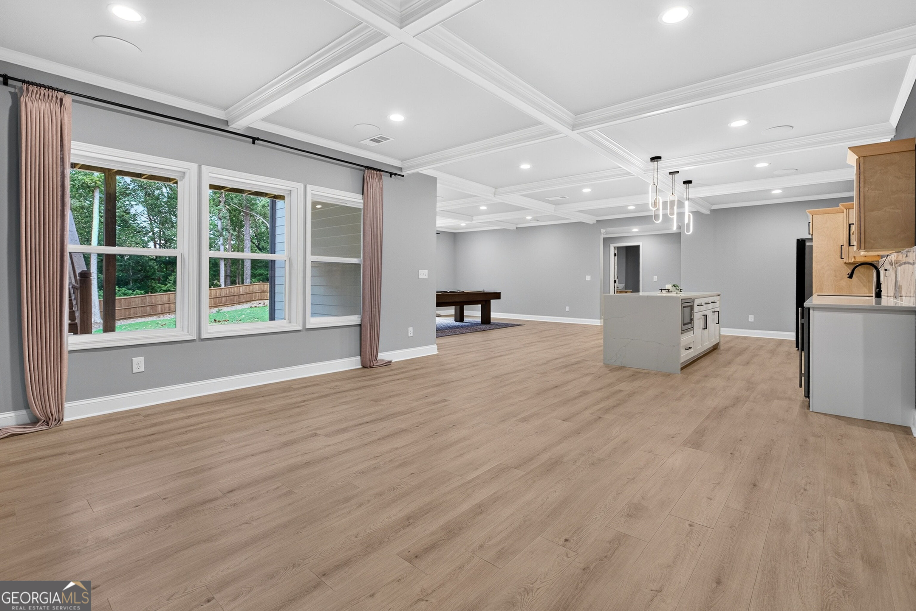 1041 Montrose Way Property Photo 61