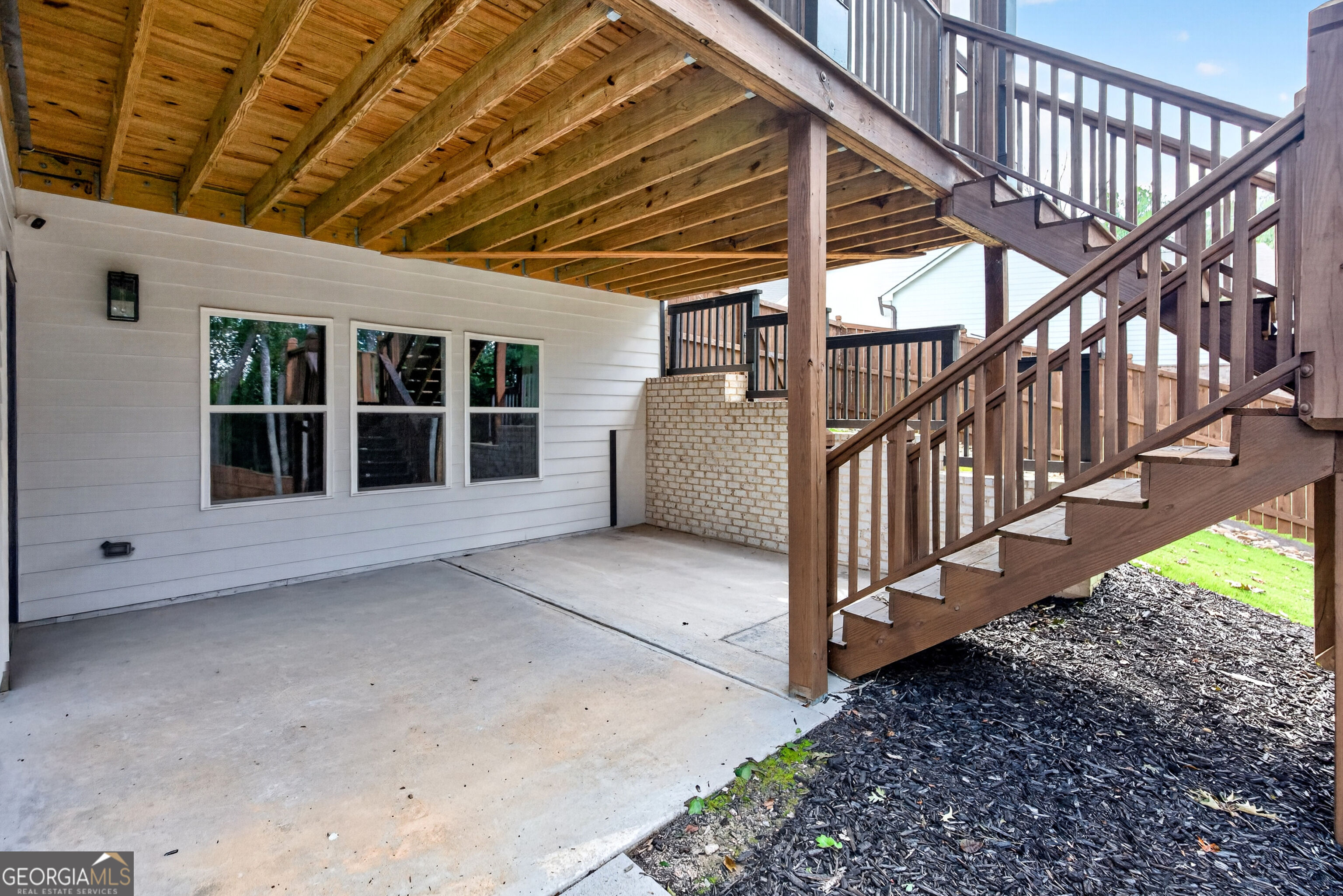 1041 Montrose Way Property Photo 73