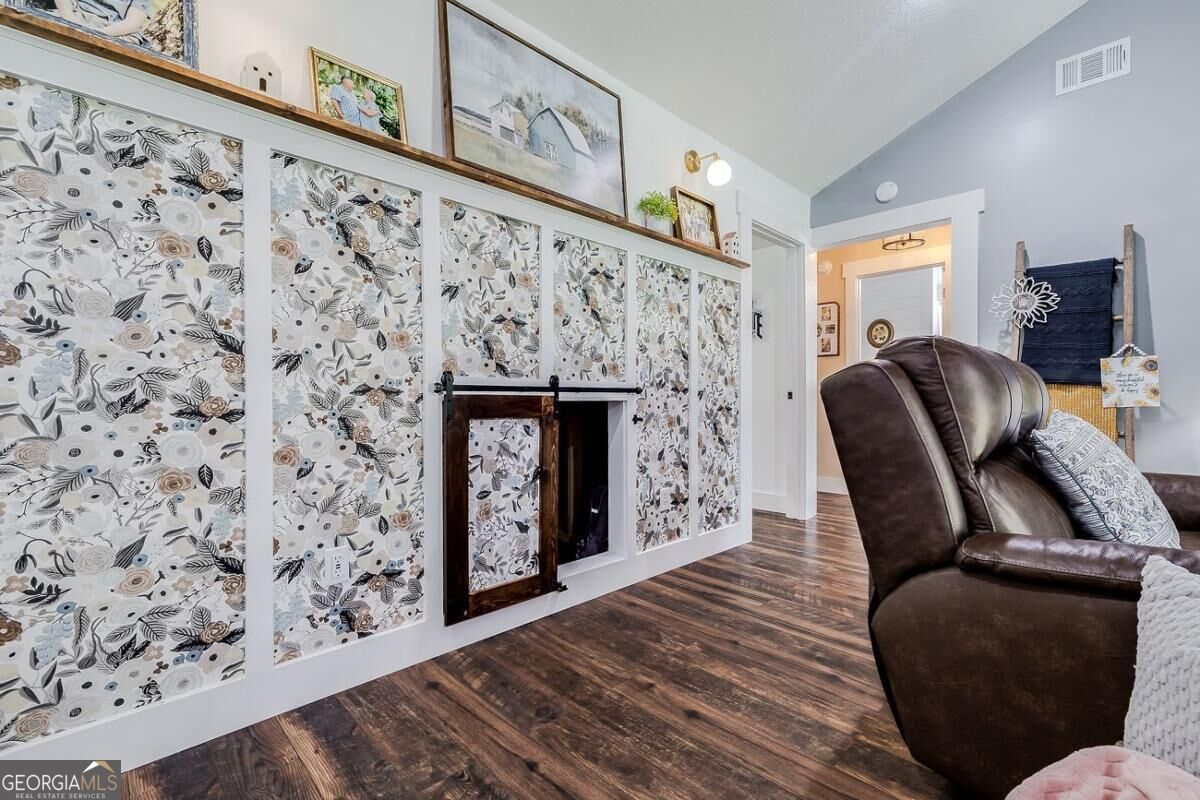 301 English Acres Drive Property Photo 15