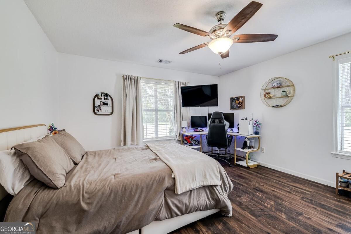 301 English Acres Drive Property Photo 45