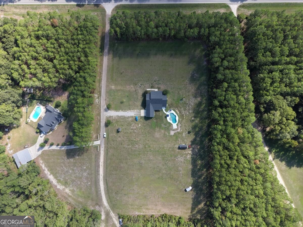 301 English Acres Drive Property Photo 63