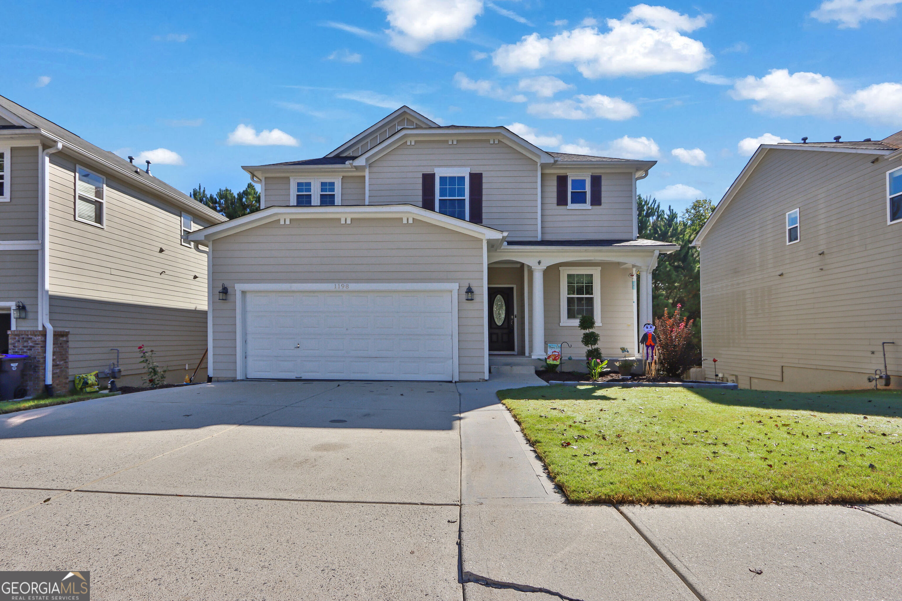 1198 Lanier Springs Drive Property Photo 1