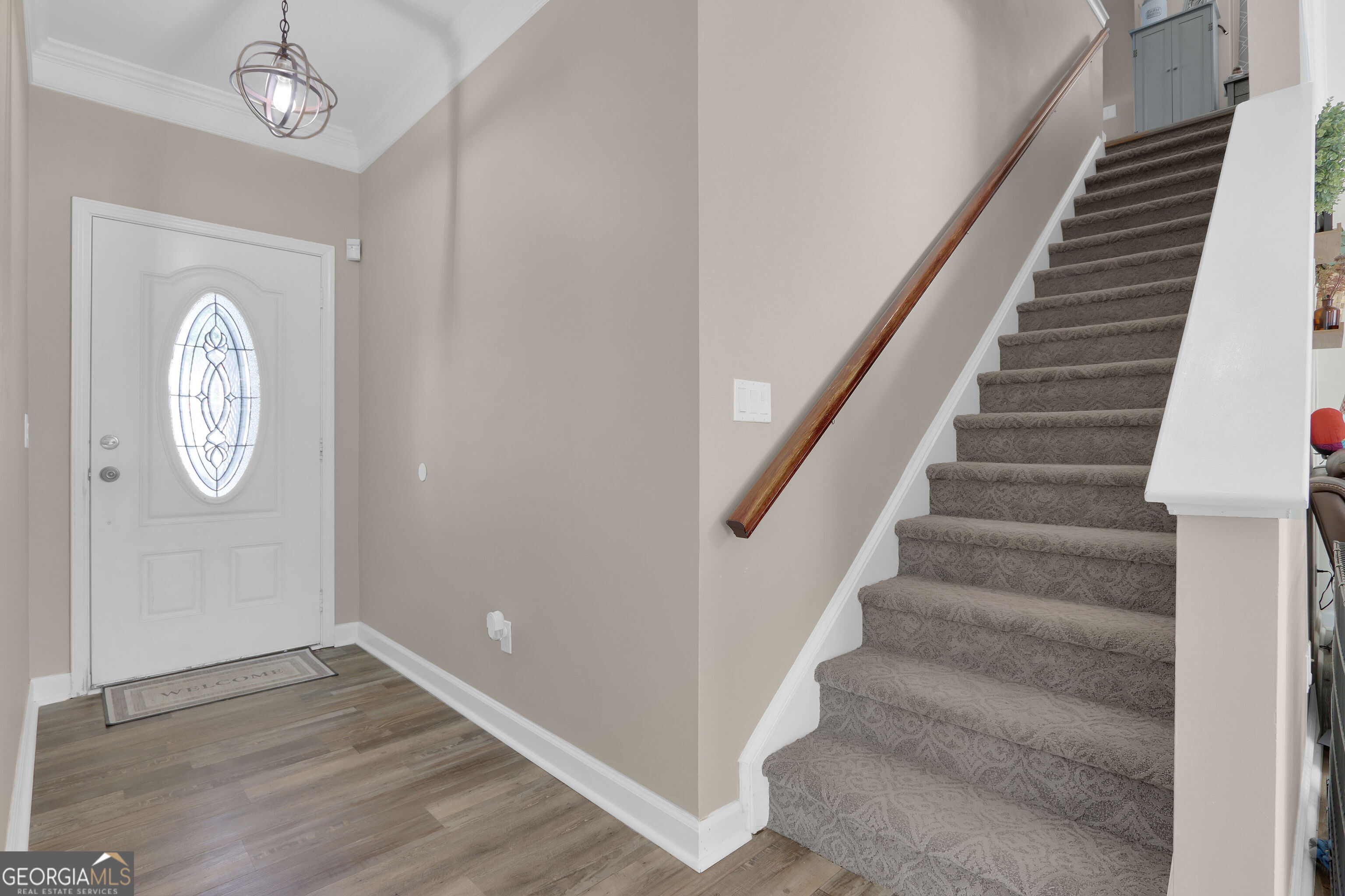 1198 Lanier Springs Drive Property Photo 4