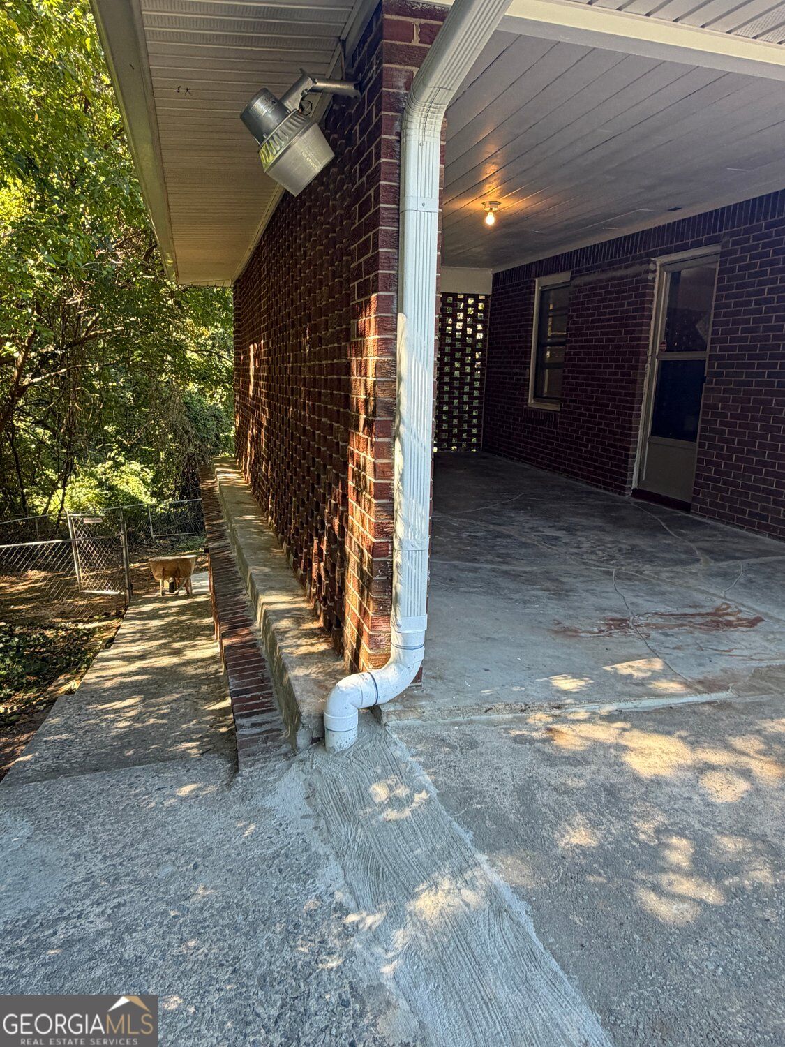 4455 Hillpine Road Property Photo 4