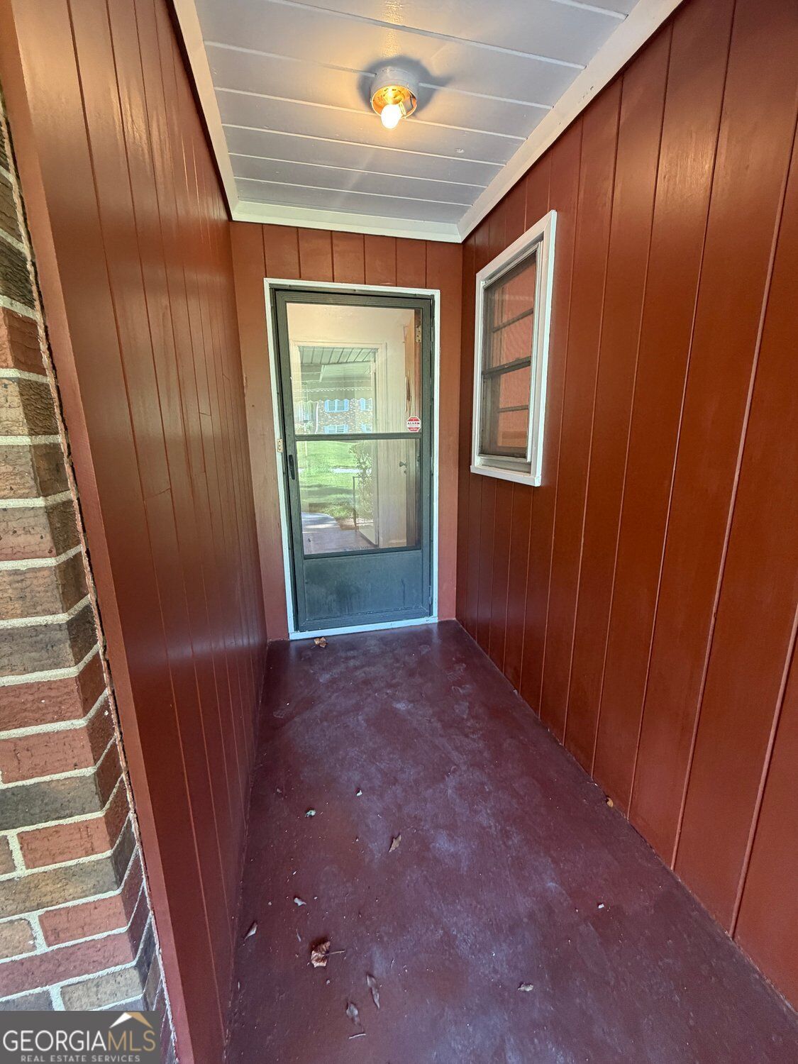 4455 Hillpine Road Property Photo 7
