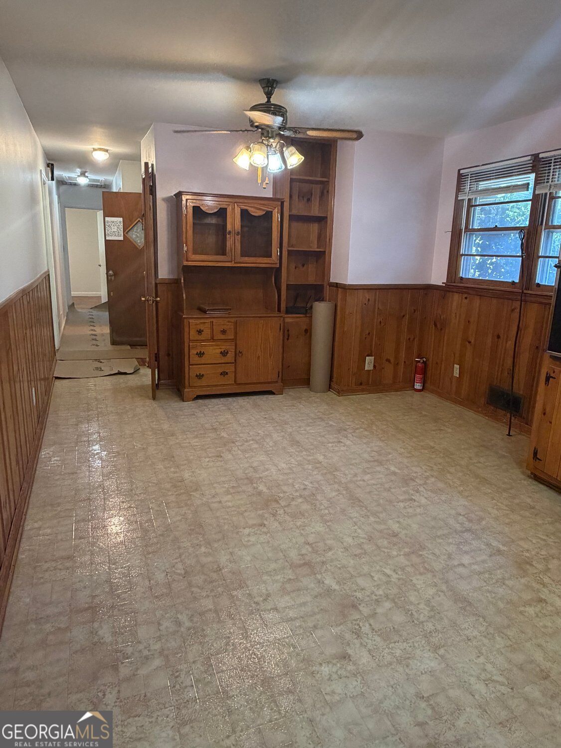 4455 Hillpine Road Property Photo 9