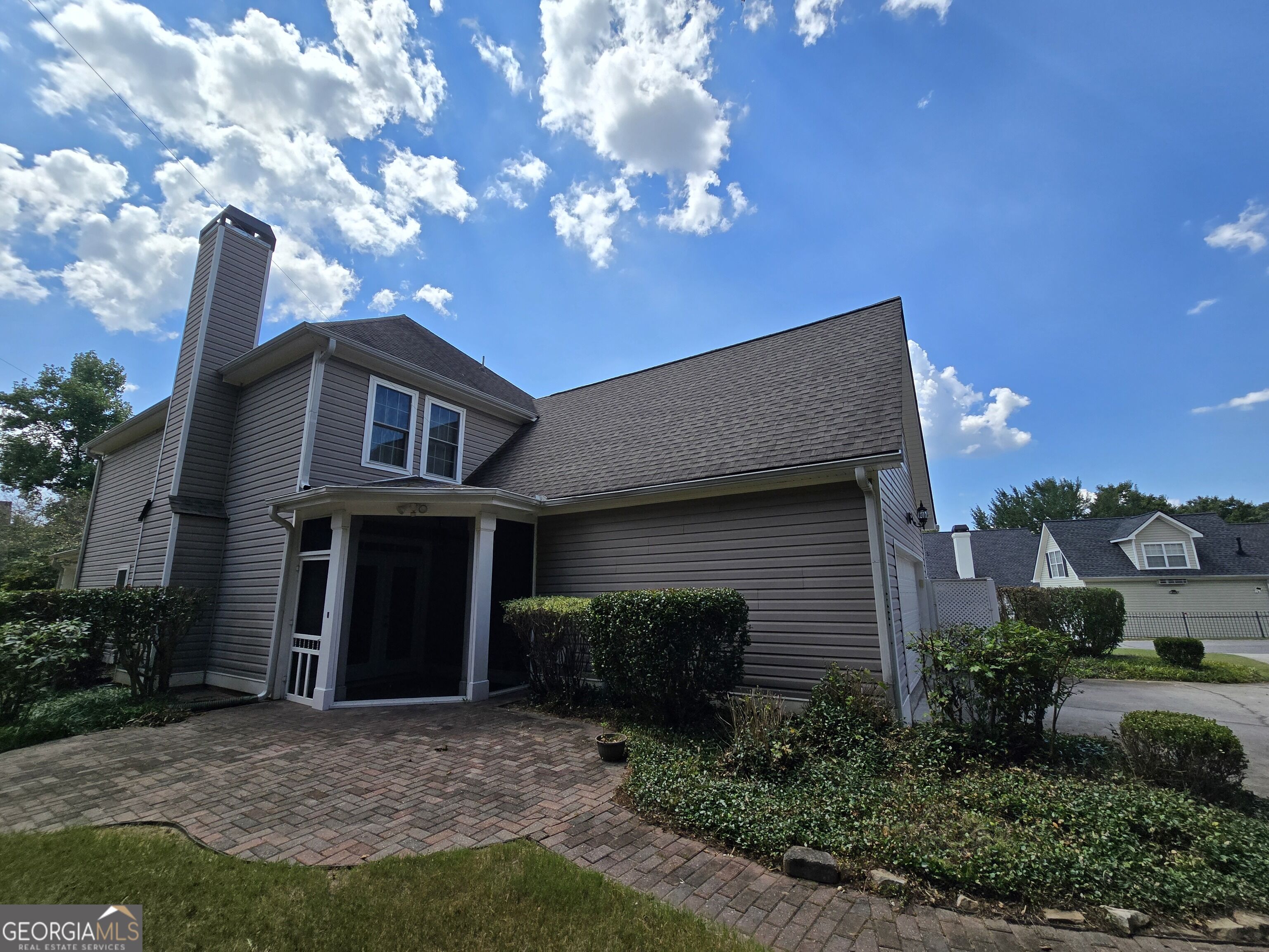 87 Columns Way Property Photo 4