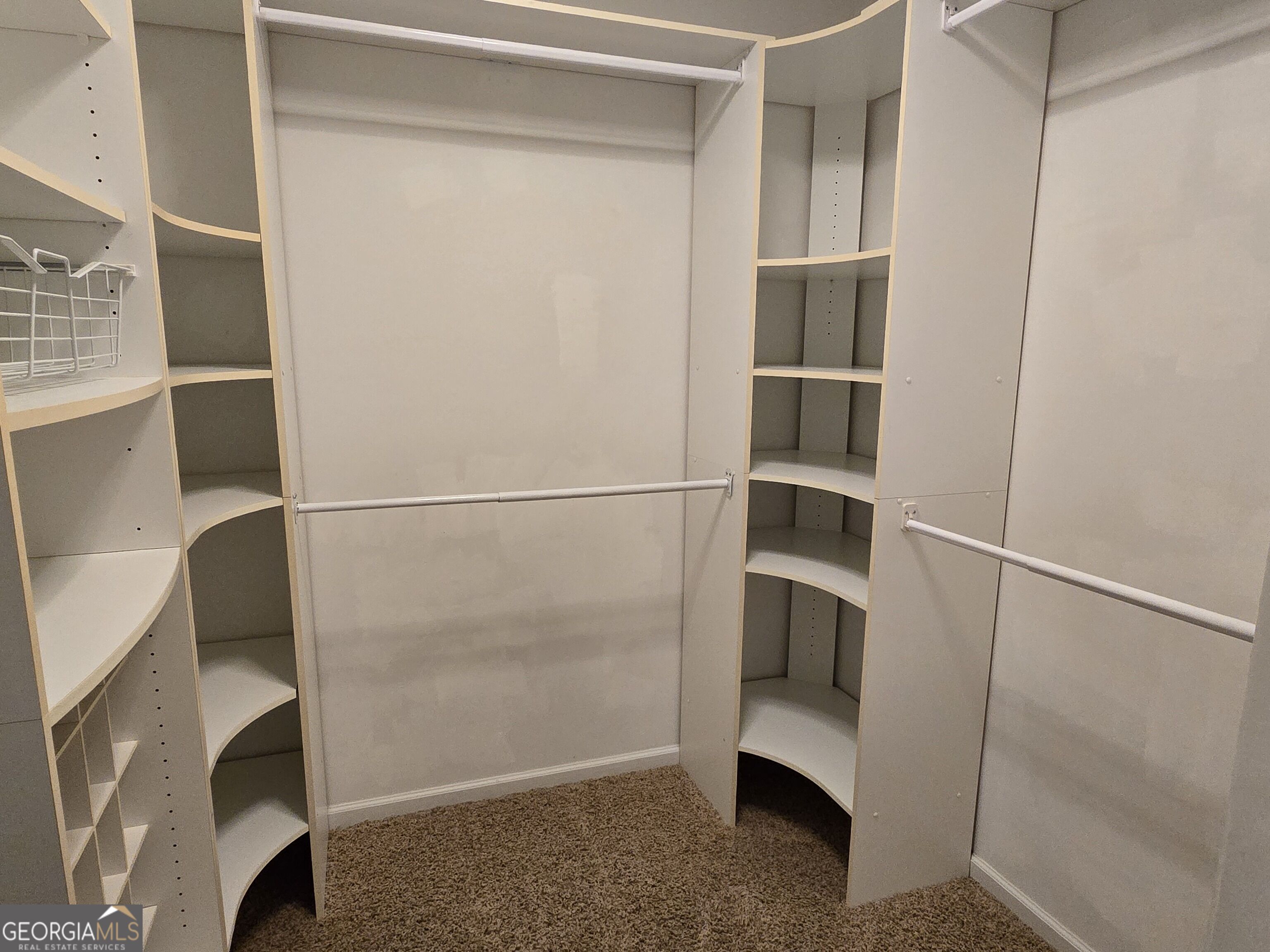 87 Columns Way Property Photo 9