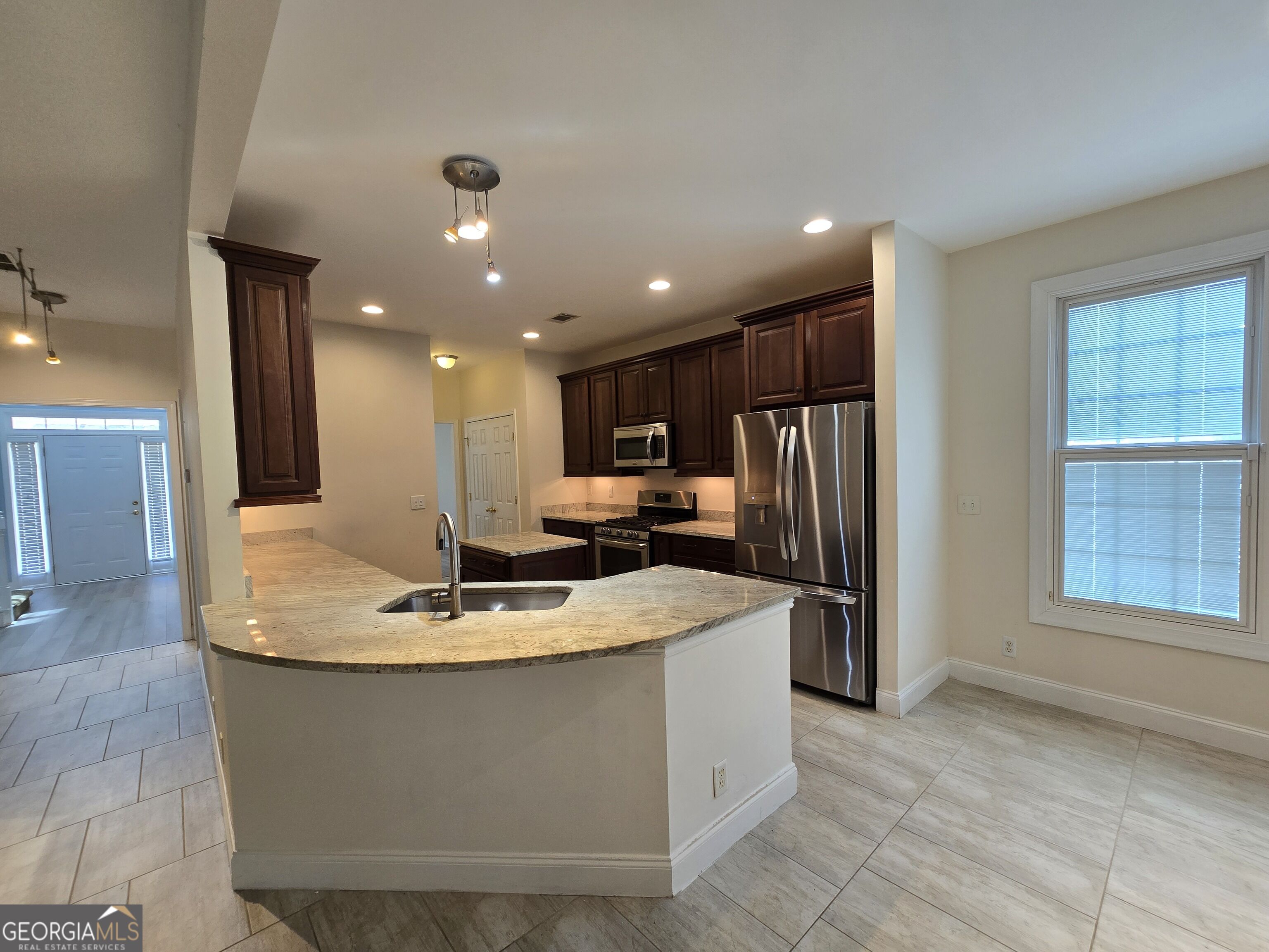 87 Columns Way Property Photo 22