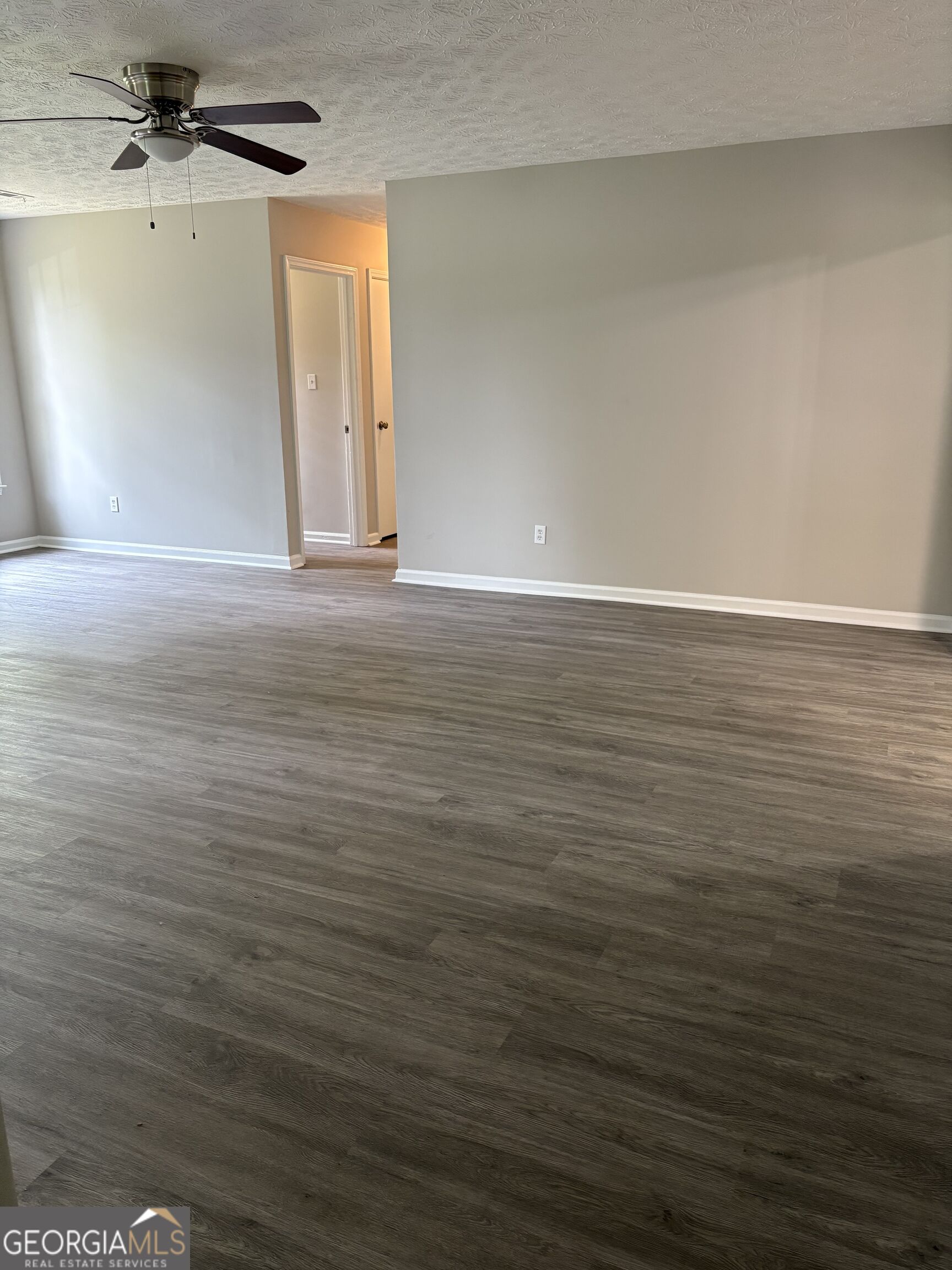 6103 Chaseland Drive Property Photo 18