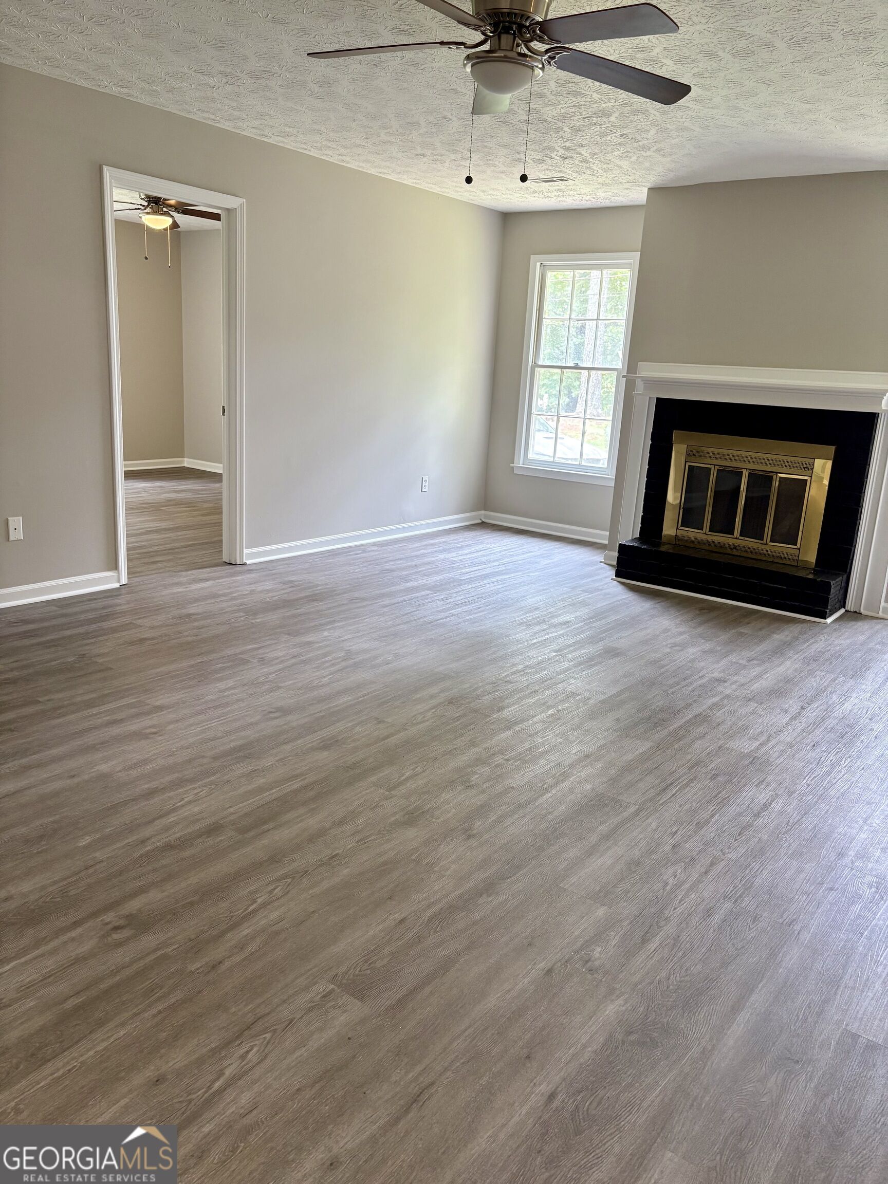 6103 Chaseland Drive Property Photo 20