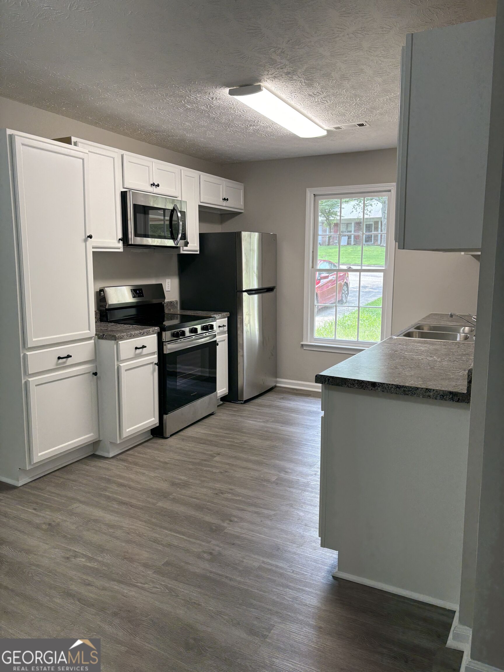 6103 Chaseland Drive Property Photo 23