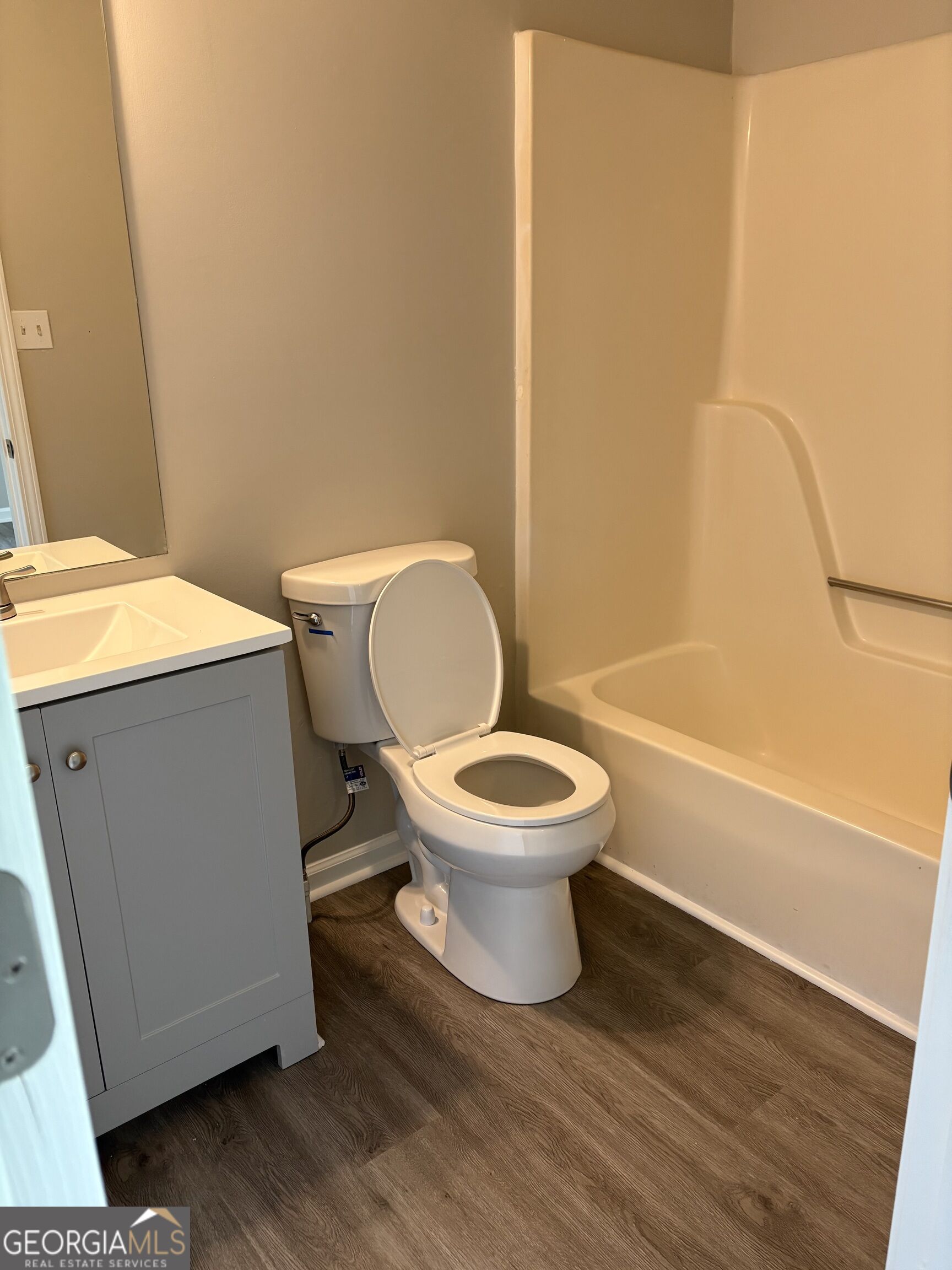 6103 Chaseland Drive Property Photo 36