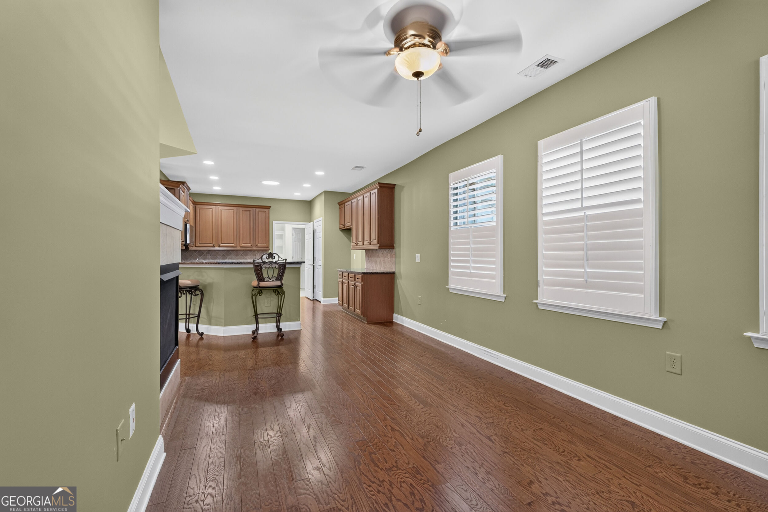 2708 Grapevine Circle # 2004 Property Photo 12