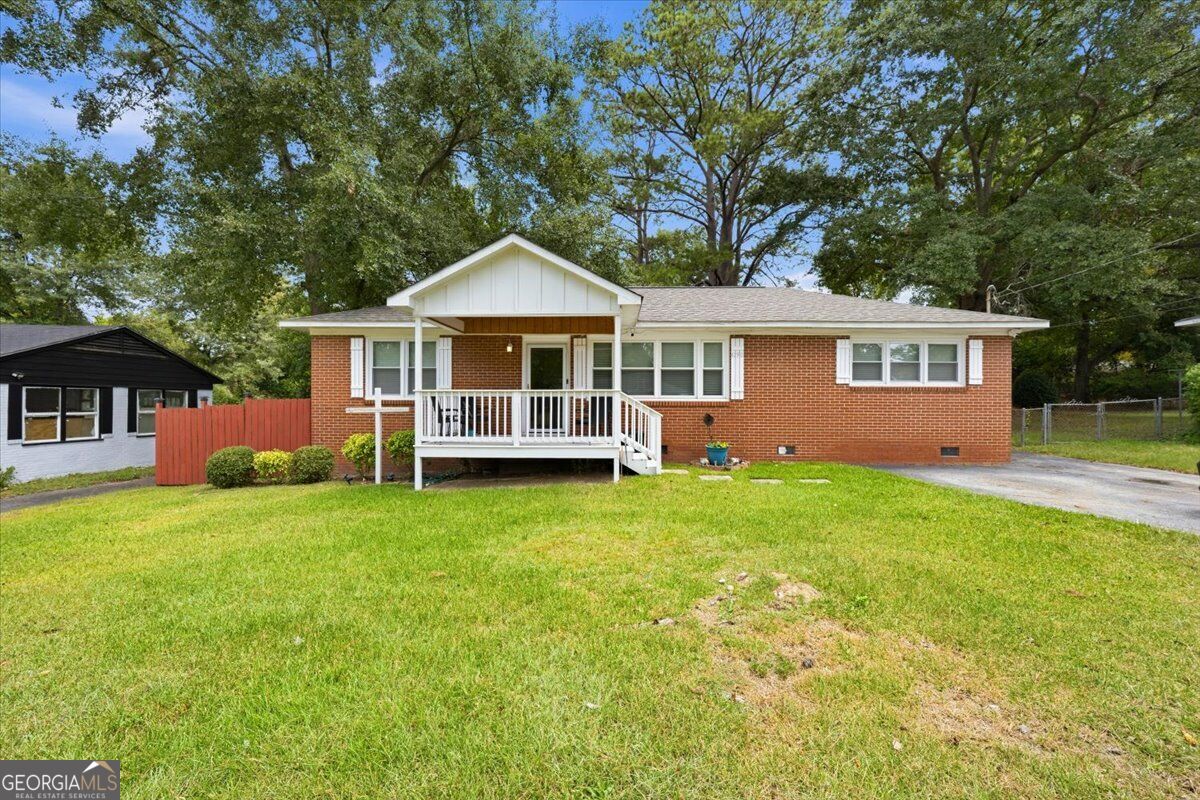 4290 Fairfax Drive Property Photo 1
