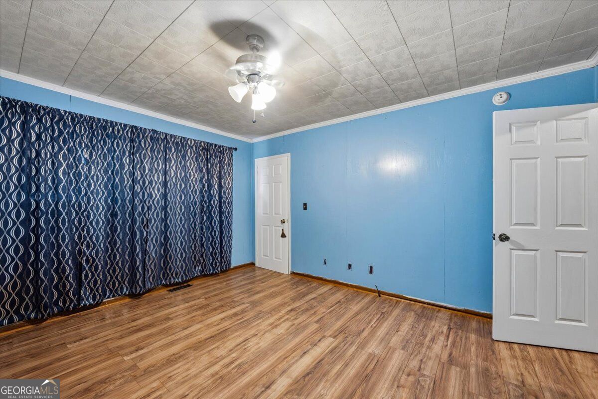 4290 Fairfax Drive Property Photo 8
