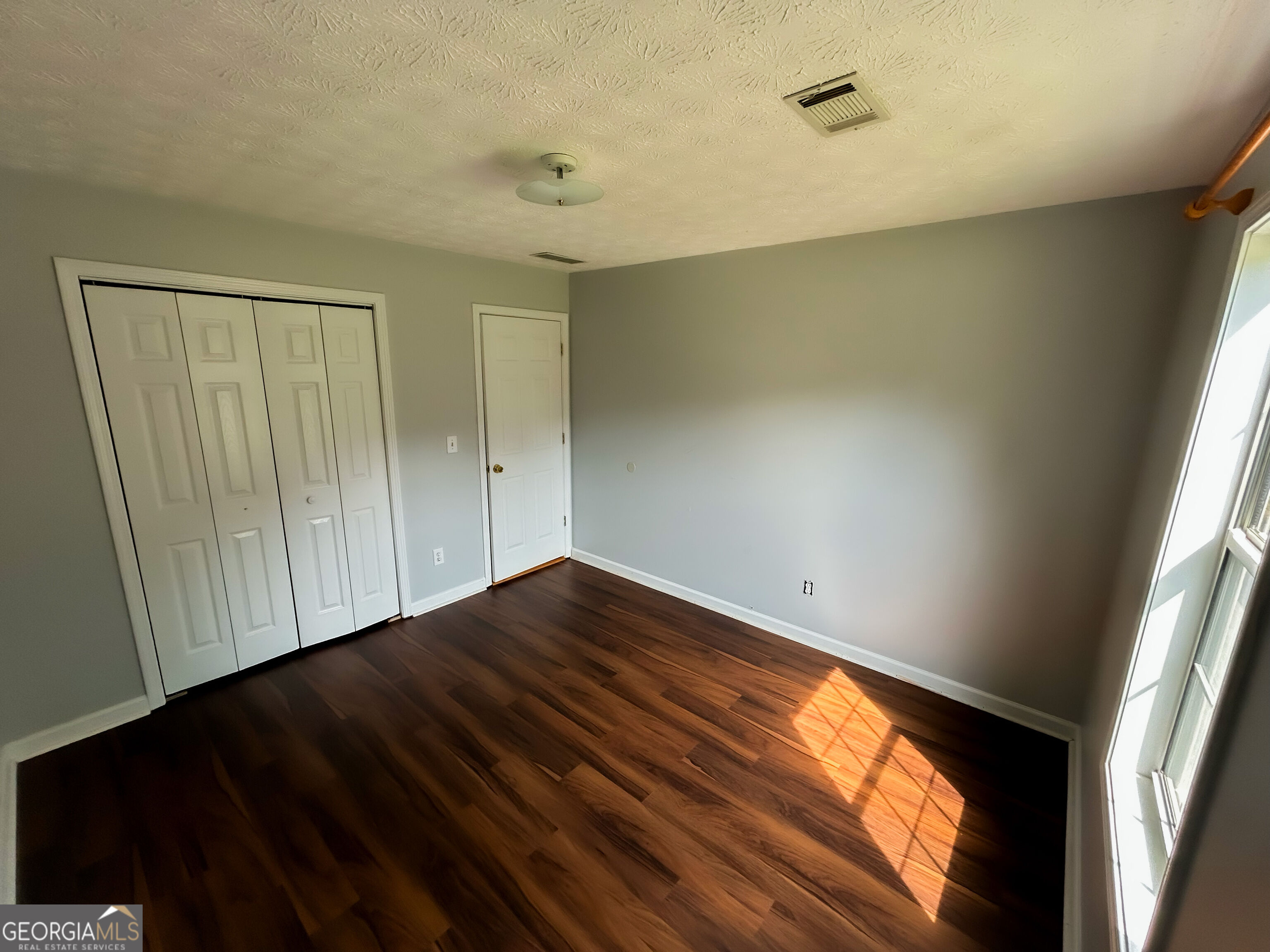 255 Radcliffe Trace Property Photo 9