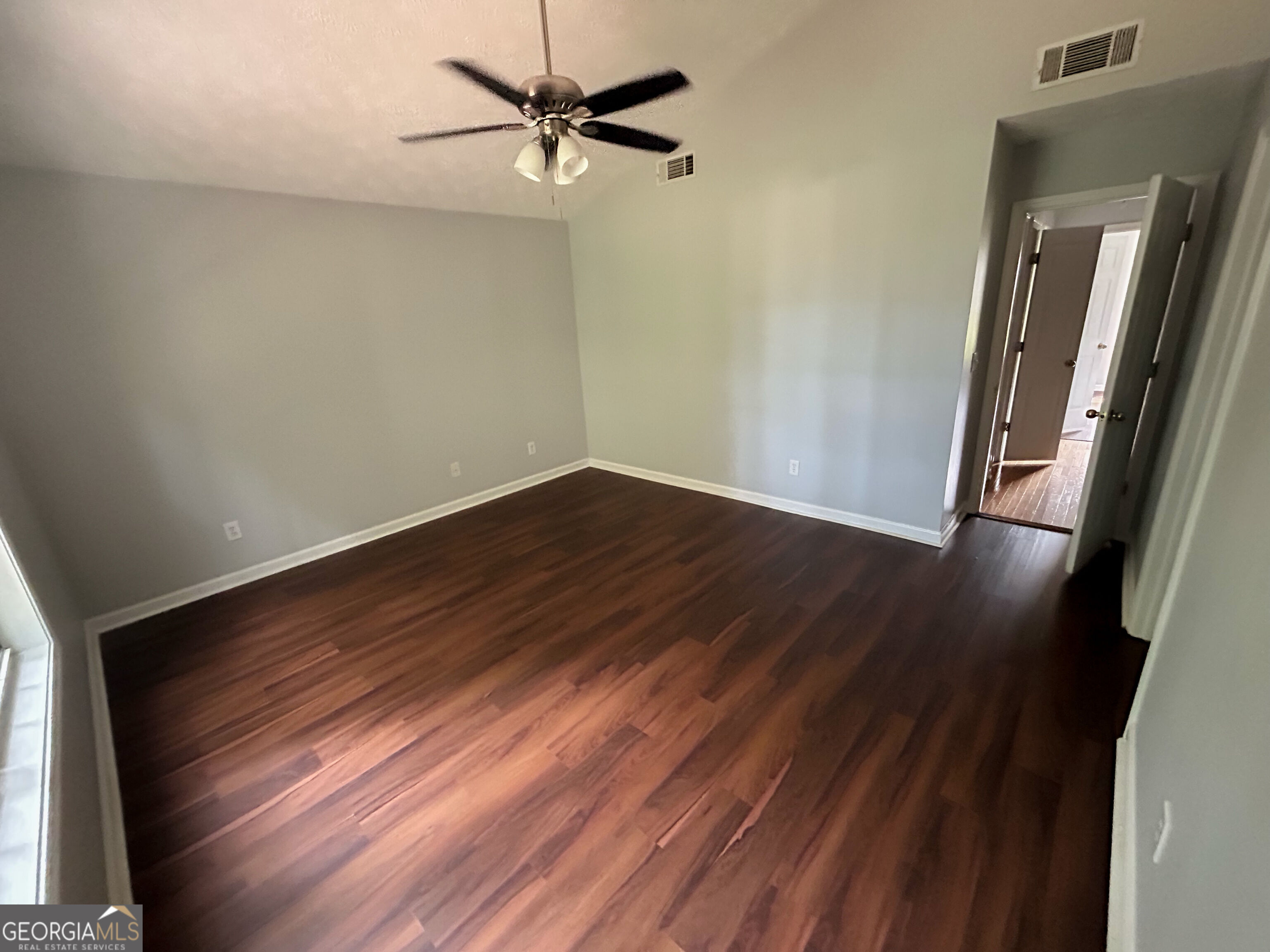 255 Radcliffe Trace Property Photo 11