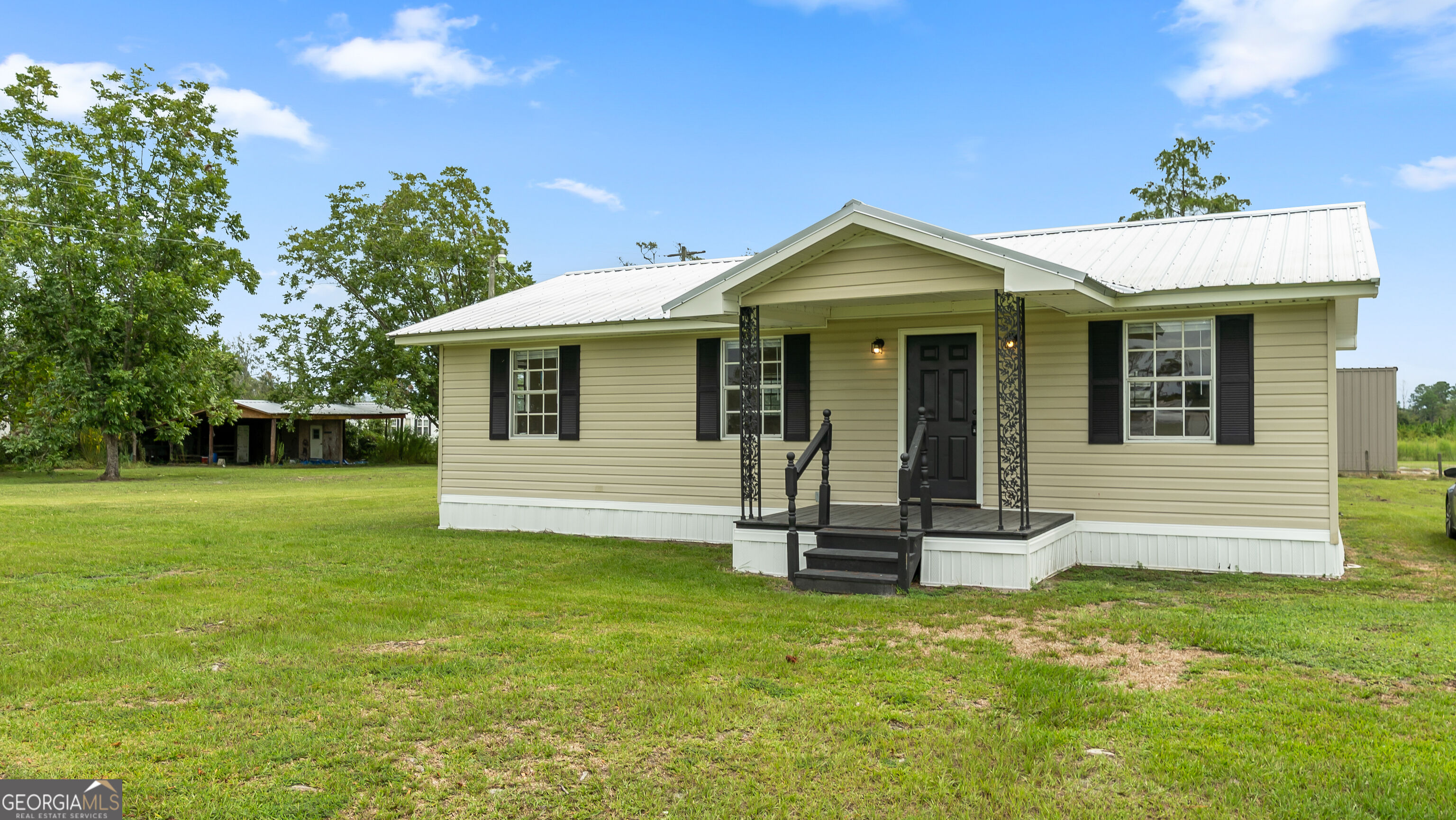 291 Cuttings Loop Road Property Photo 1