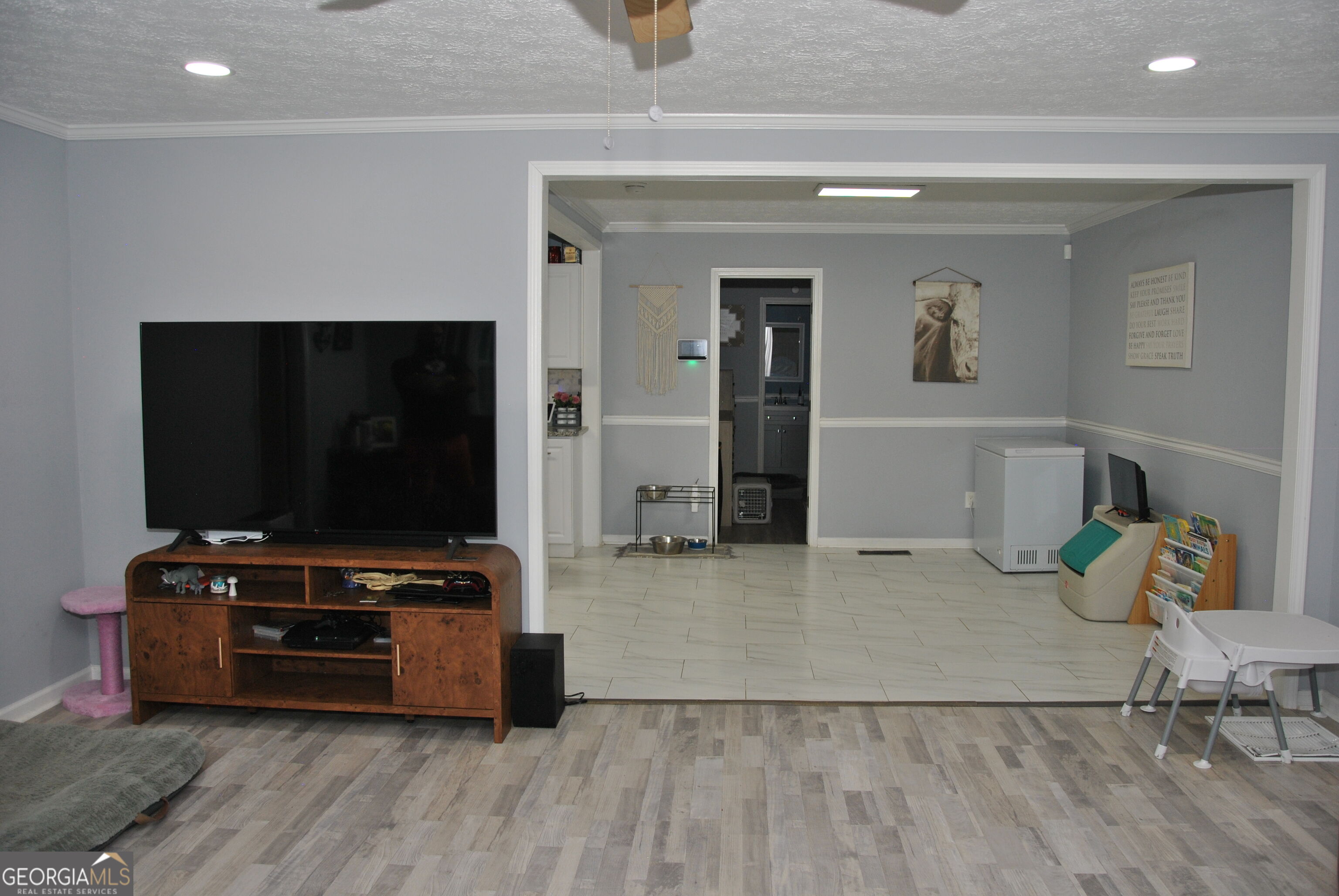 579 Lynmore Avenue Property Photo 6