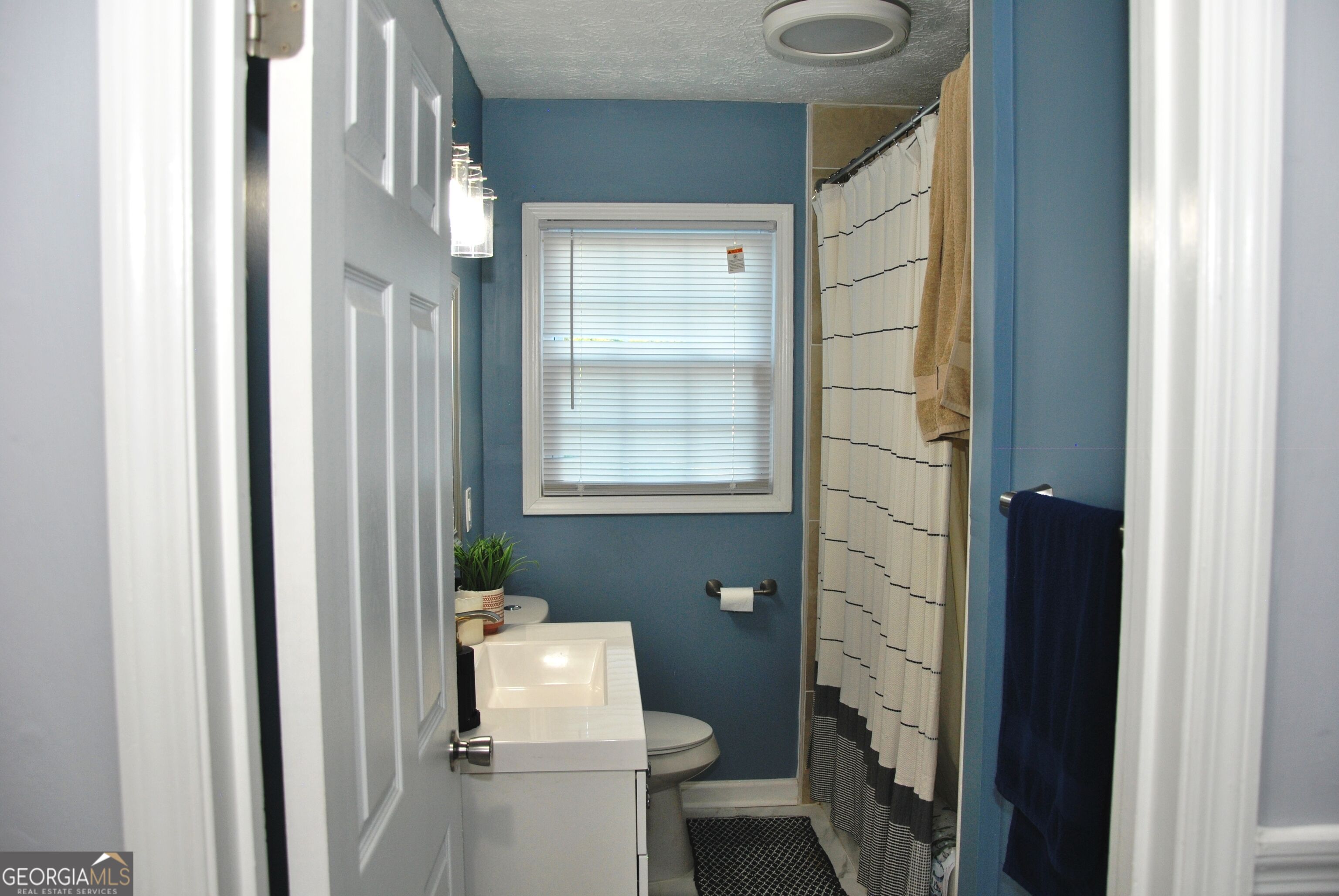 579 Lynmore Avenue Property Photo 15