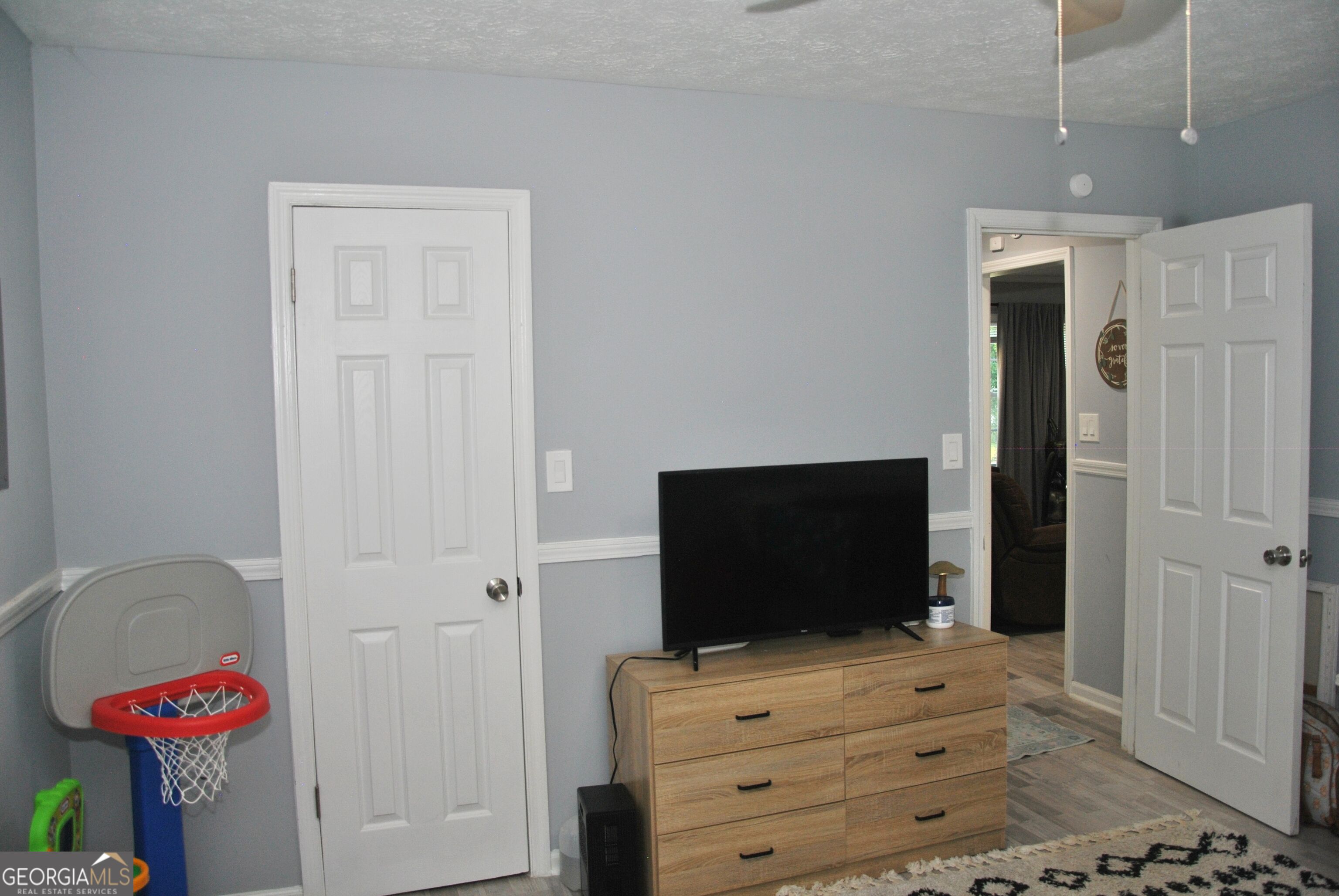579 Lynmore Avenue Property Photo 18