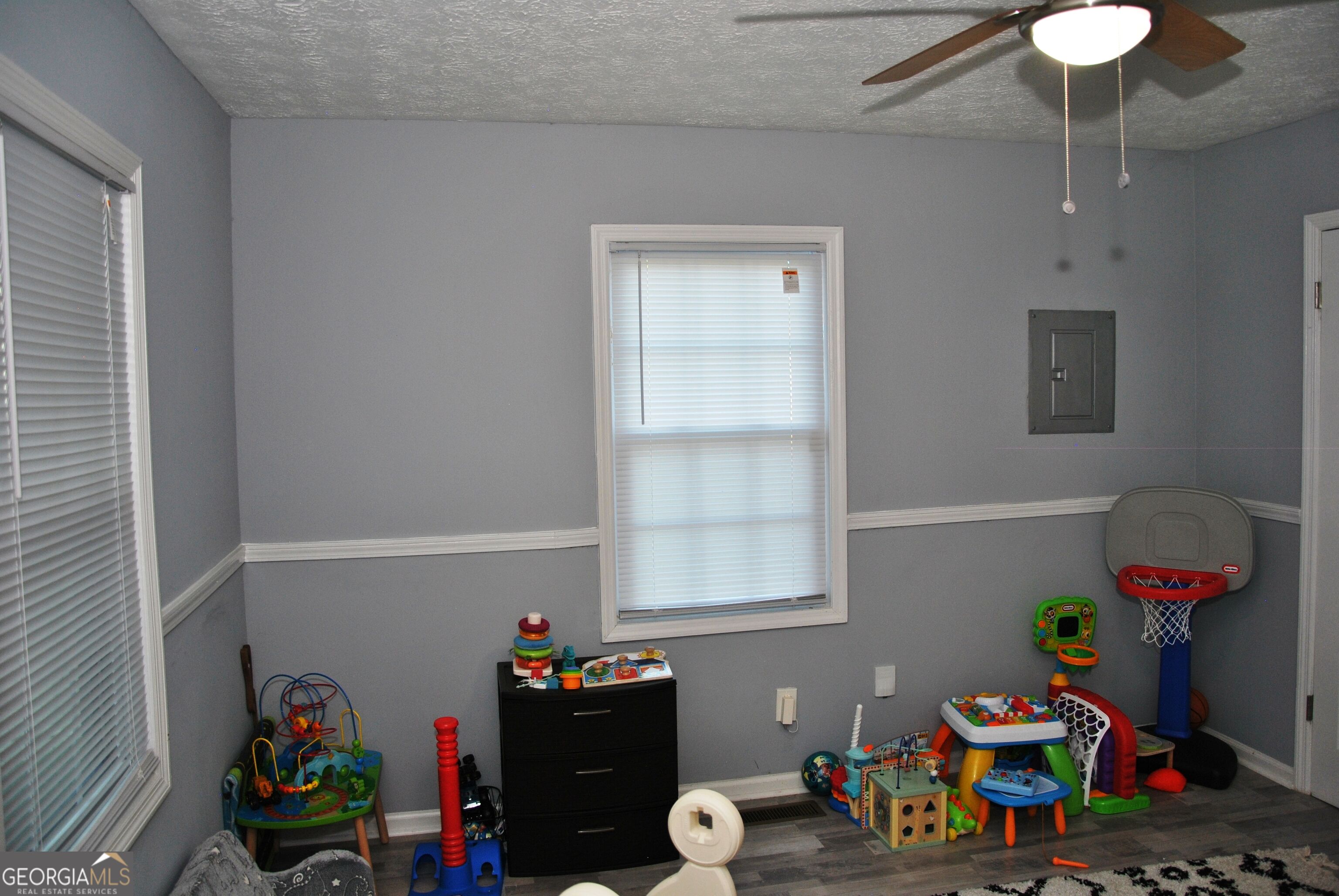 579 Lynmore Avenue Property Photo 19