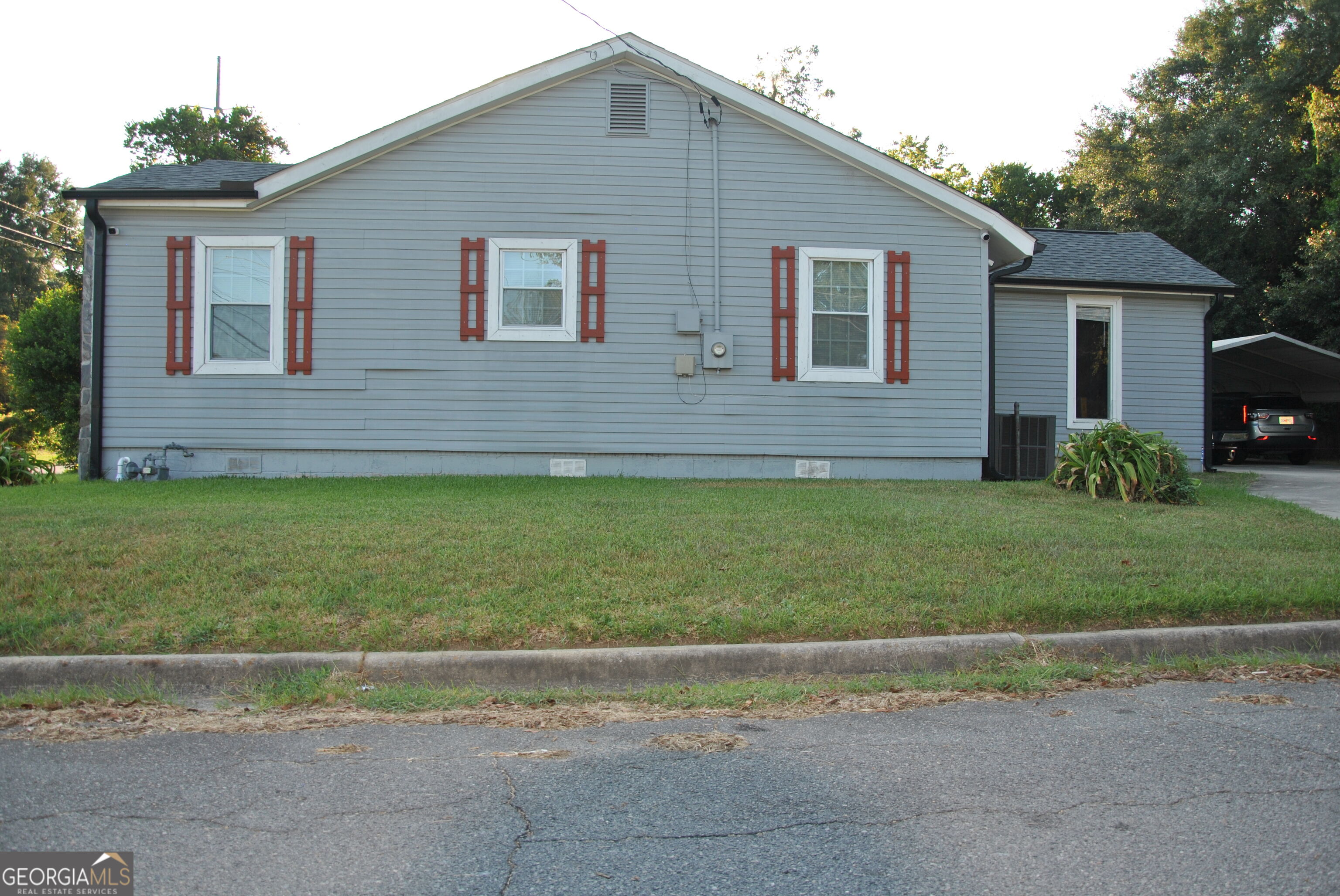 579 Lynmore Avenue Property Photo 30