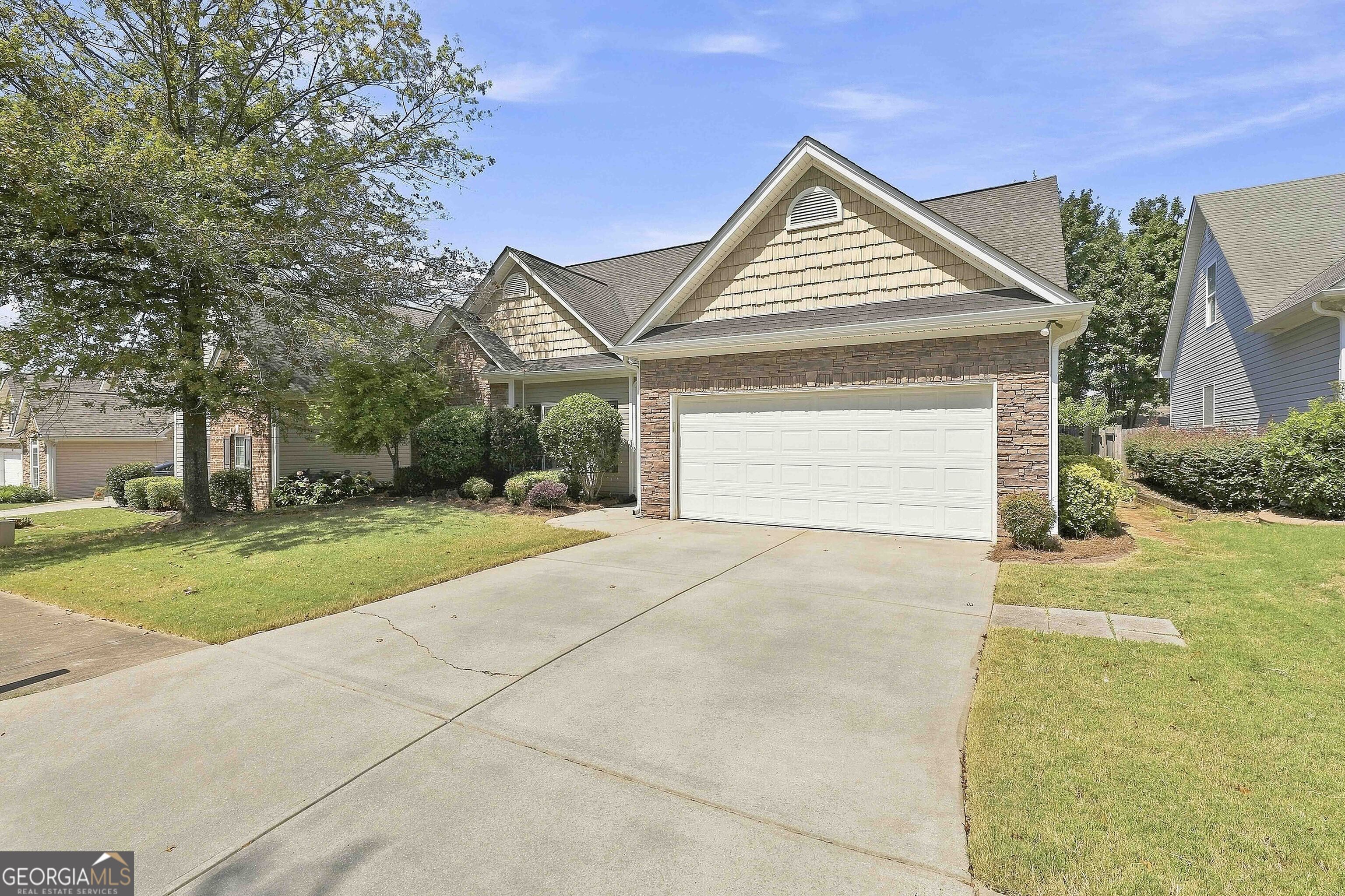 58 Village Park Drive Property Photo 2