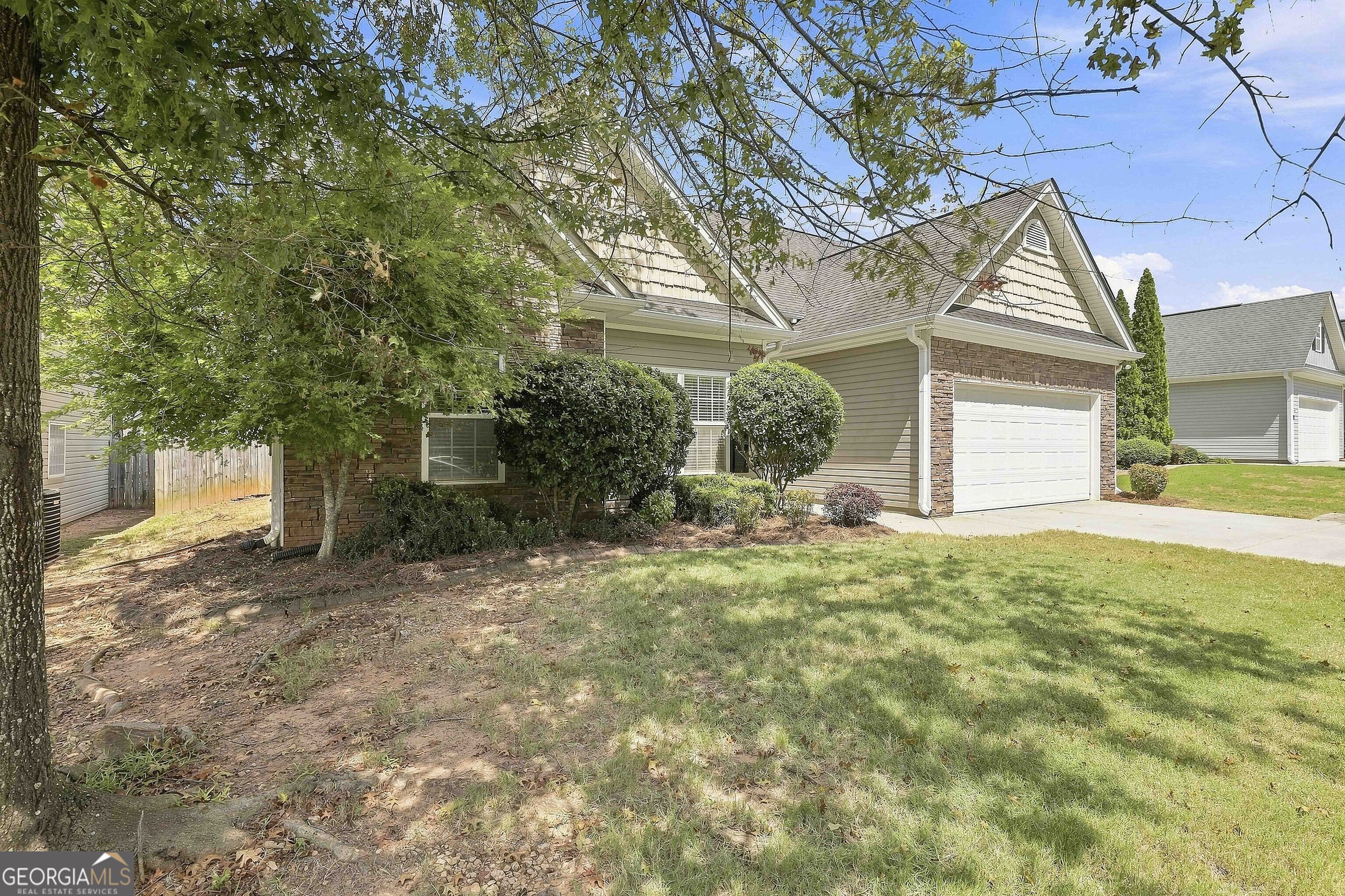 58 Village Park Drive Property Photo 3