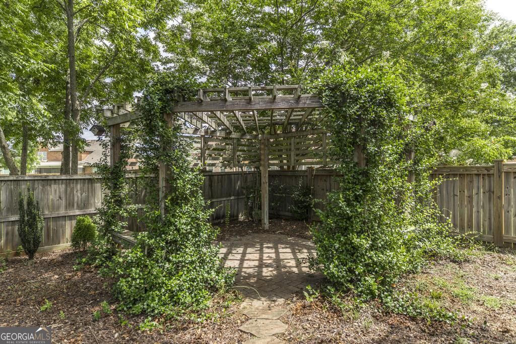 104 Pembroke Point Property Photo 32