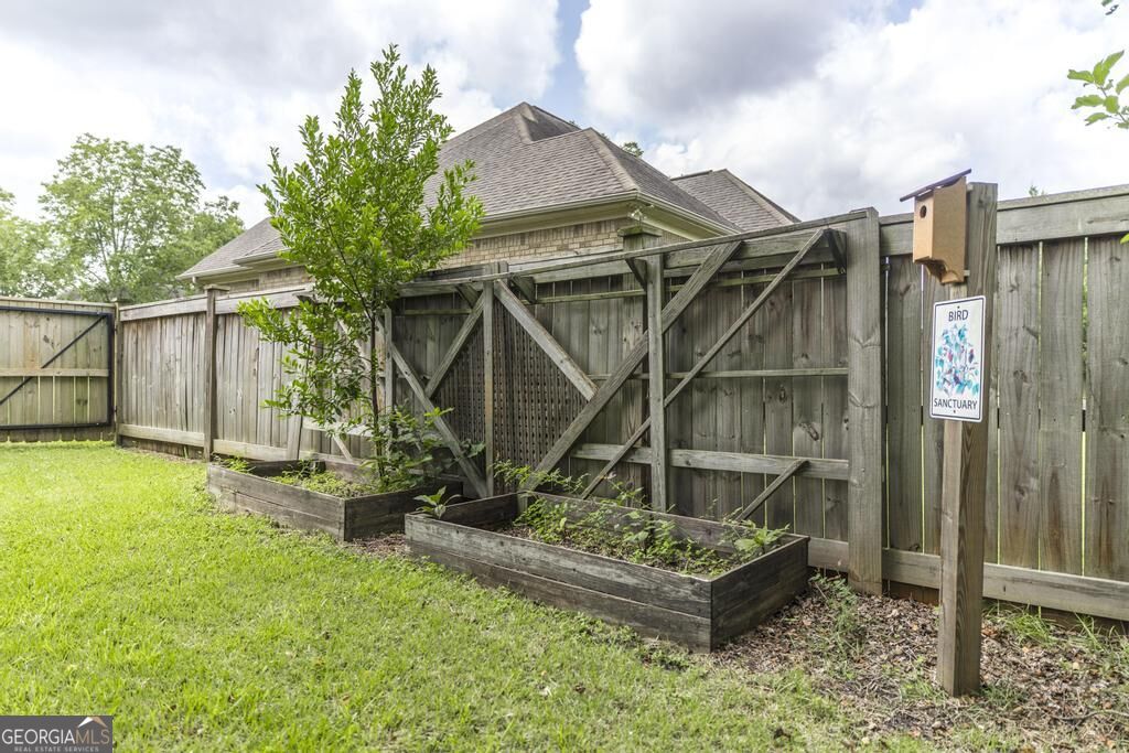 104 Pembroke Point Property Photo 33