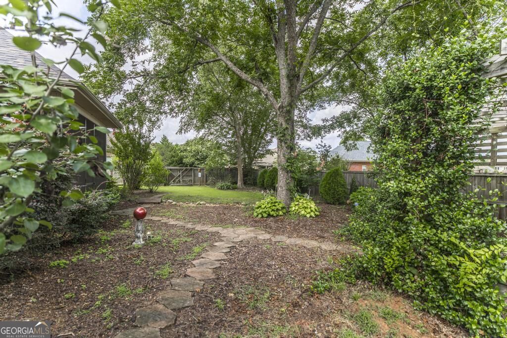 104 Pembroke Point Property Photo 34