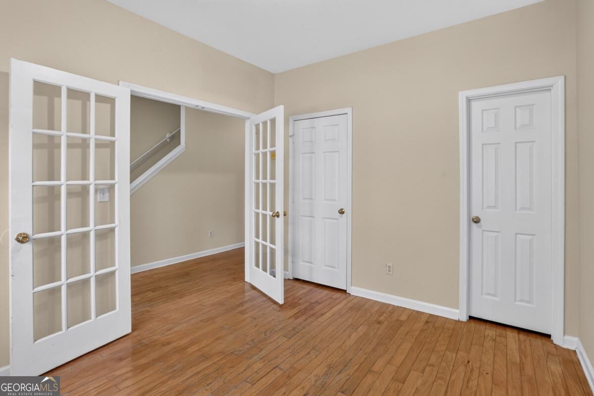 213 Brookview Drive Property Photo 4